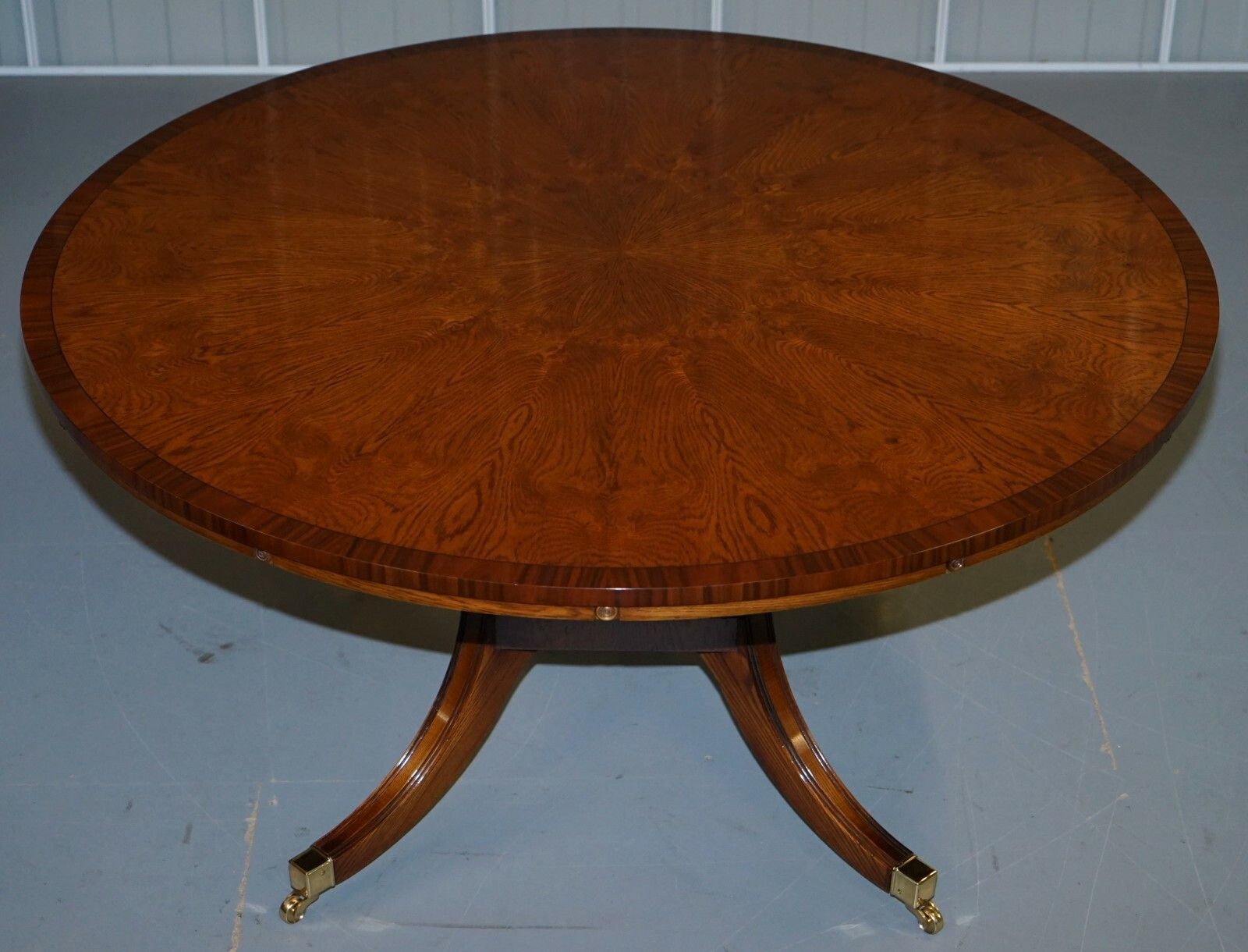 Brand New Cluster Oak Extending Jupe Round Dining Tables Seats 6 10 People photo furniture