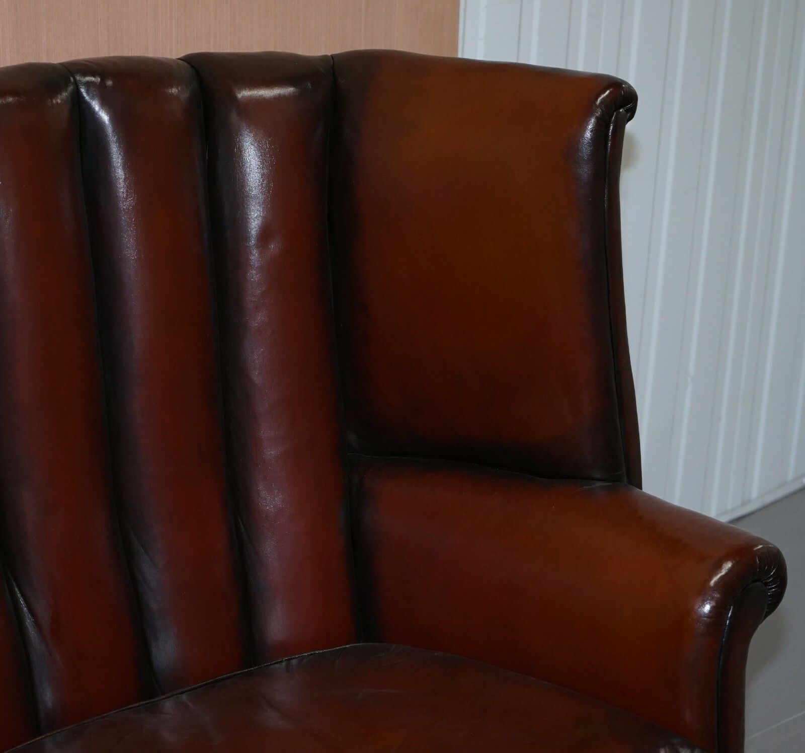 Rare Circa 1860 Huge Victorian Brown Leather Barrel Back Suite Sofa Armchair photo 7000.0