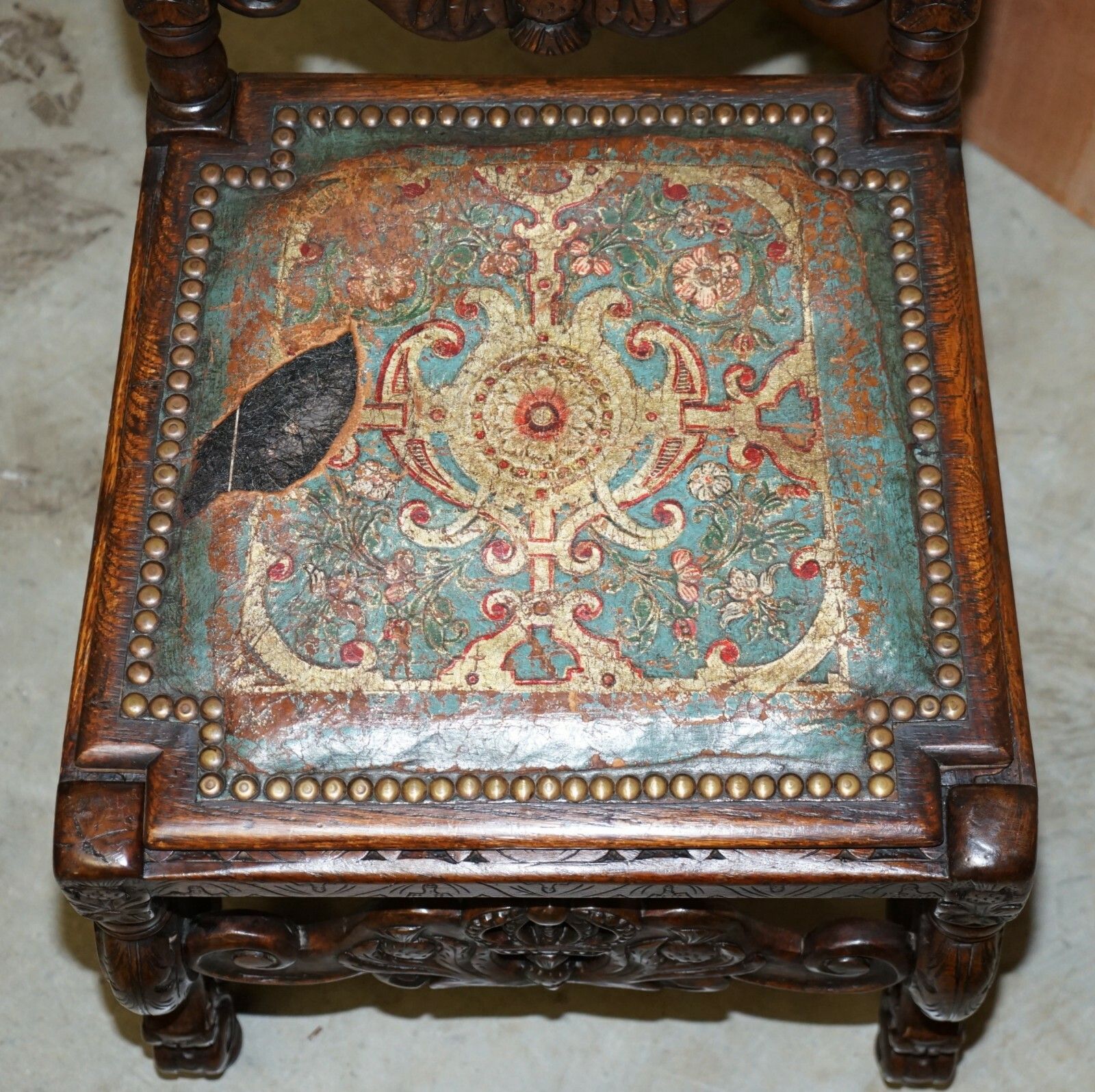 Eight Carved Jacobean Throne Dining Chairs Hand Painted & Embossed Leather Seats photo vintage