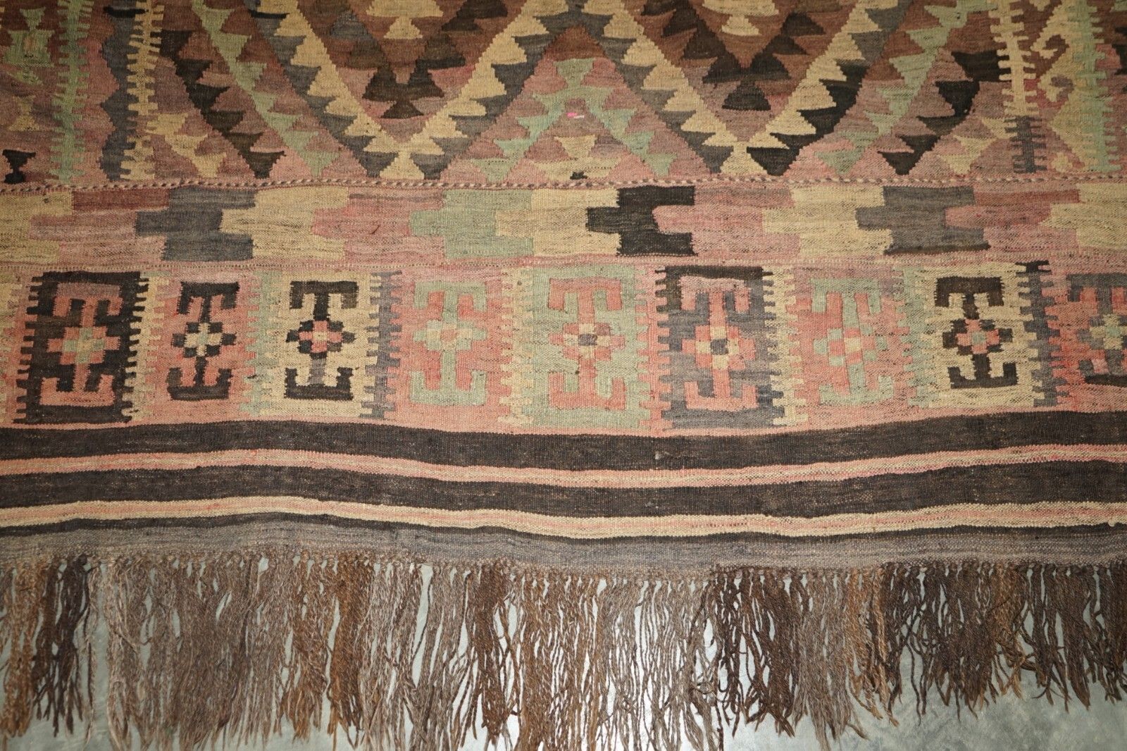photo vintage Huge Antique Liberty's London Aztec Kilim Rug Carpet 380 X 250 Cm With Receipt