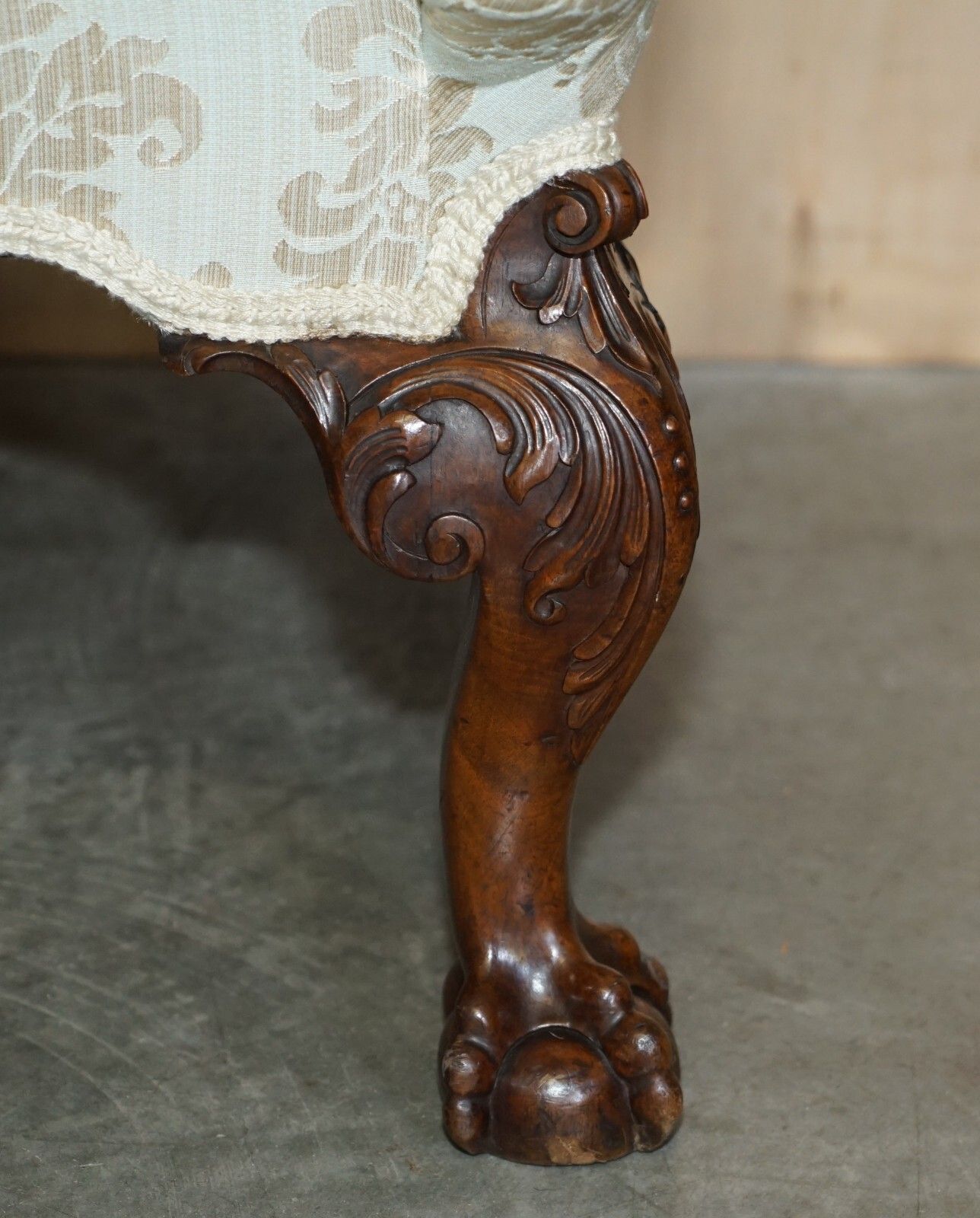 Antique 1840 Museum Quality Claw & Ball Carved Feet Wingback Very Large Armchair photo 5750.0