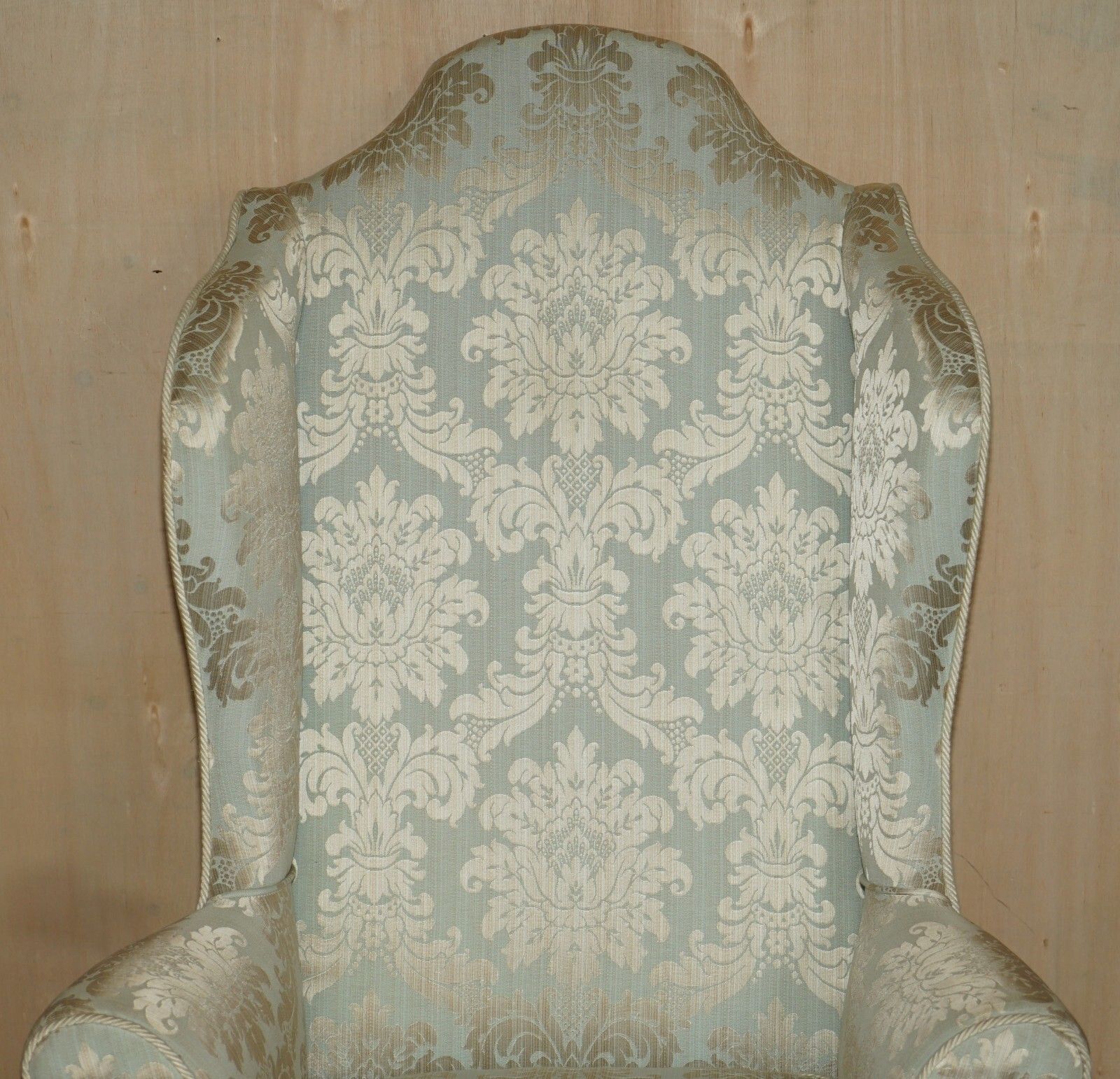 Antique 1840 Museum Quality Claw & Ball Carved Feet Wingback Very Large Armchair photo vinterior