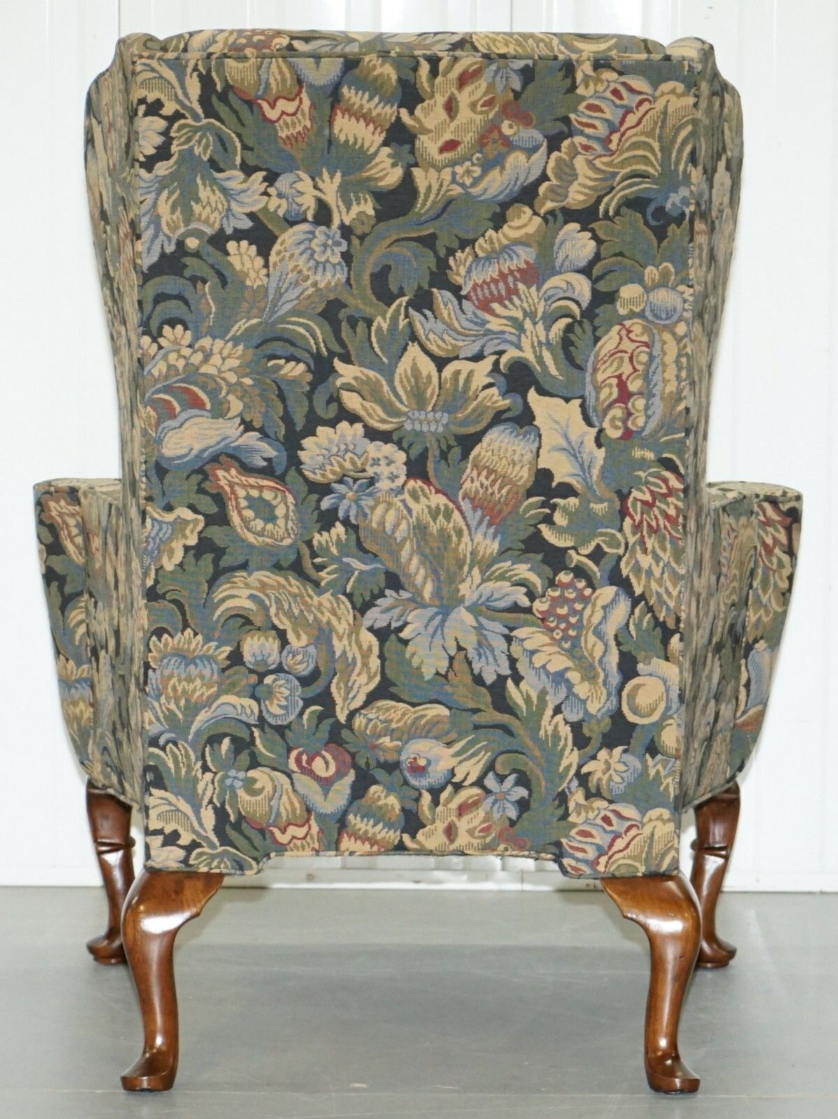 5000.0 Rrp £9000 Wood & Hogan New York Blenheim Wingback Walnut Armchair William Morris photo