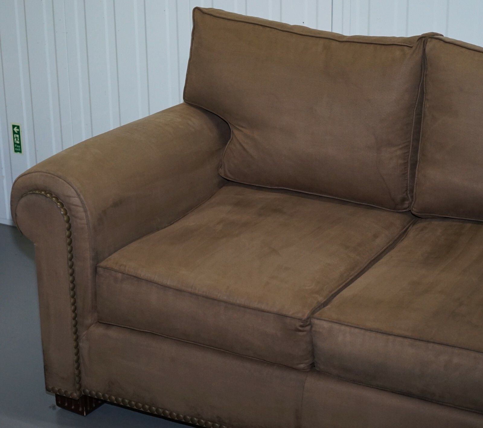 Pair Of Rrp £23,000 Ralph Lauren Jamaica Salon Sofas Feather Filled Cushions photo buy