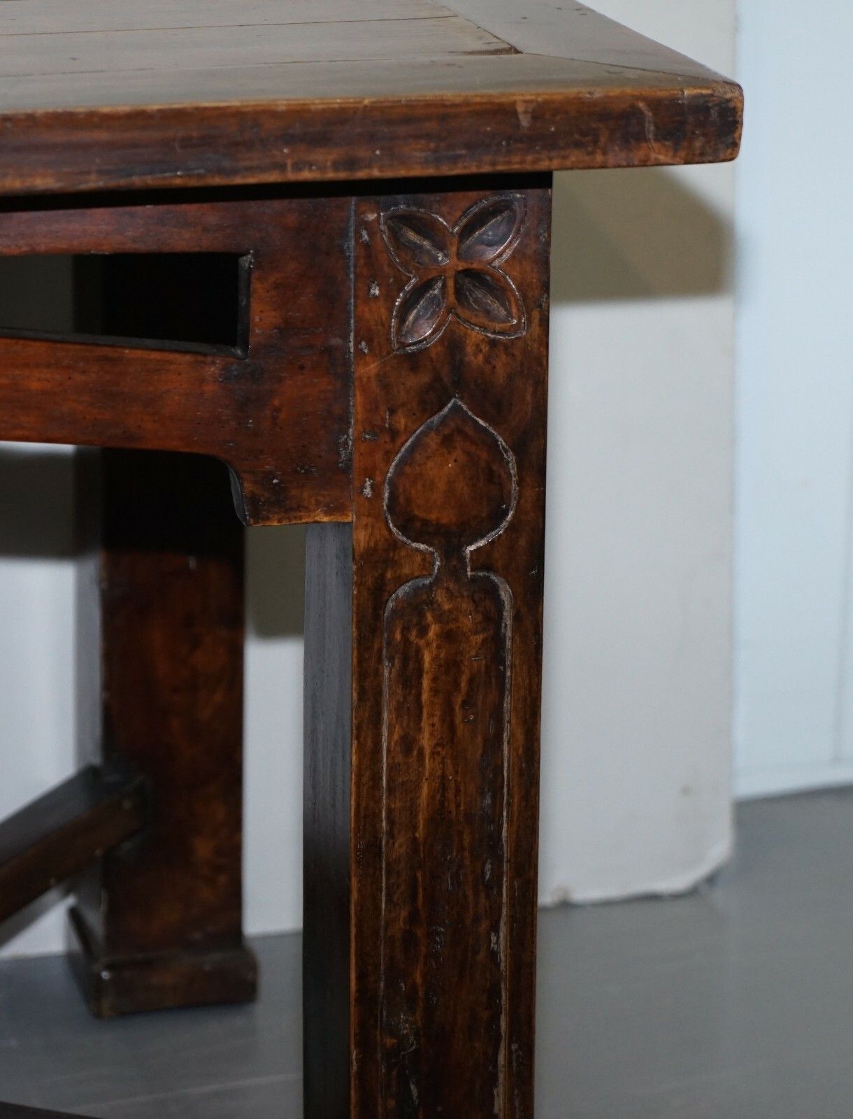 5000.0 Vintage Art Nouveau Refectory Hayrake Dining Table With Beautiful Carved Legs photo