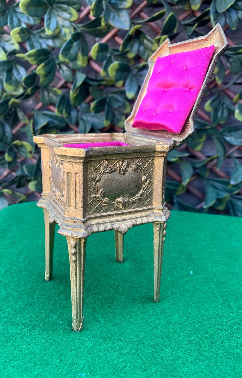 Beautiful Antique Napoleon III (1852 1870)tiny Regule Jewellery Trinket photo furniture