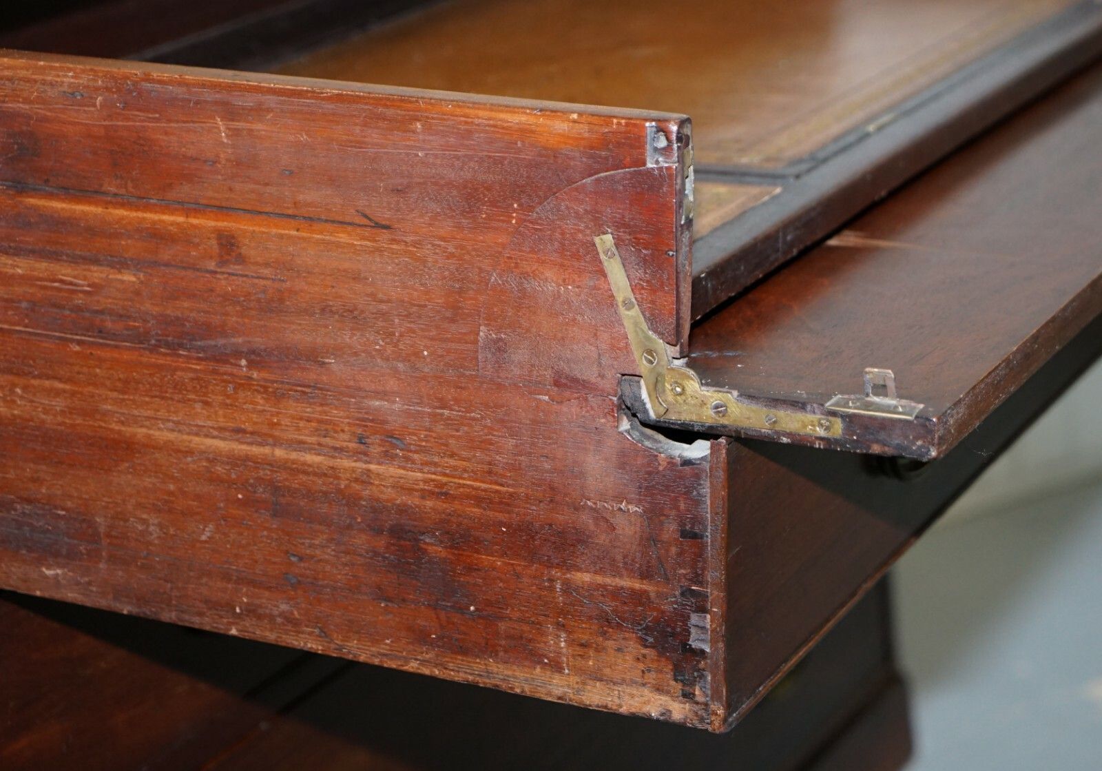 photo for sale Robert Gillows II 1790 Writing Library Mahogany Chest Of Drawers Leather Slope