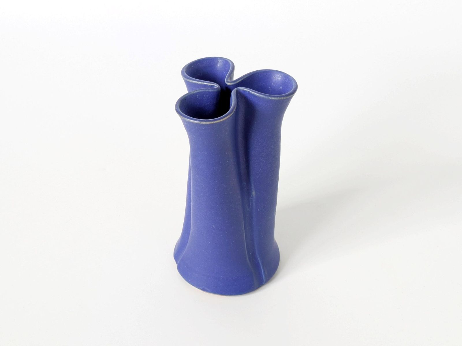 Midcentury Aage Würtz Ceramic Bud Vase, Danish Pottery, Rich Blue Glaze, 1960s Scandinavian Decor