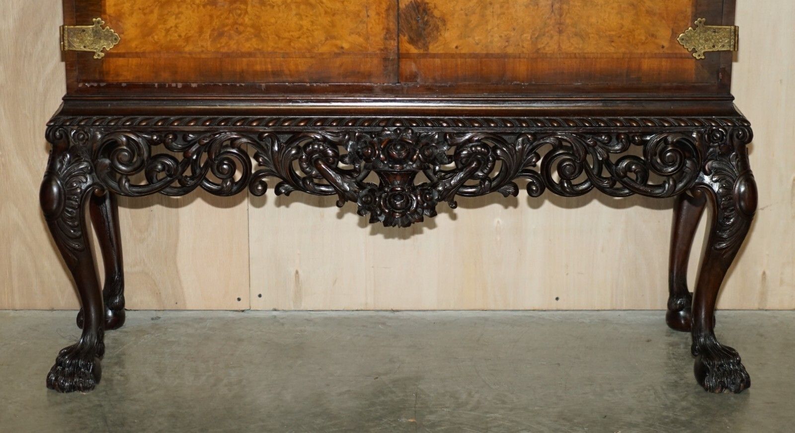 Antique Burr Walnut Lion Hairy Paw Feet Drinks Cabinet William & Mary Style photo buy
