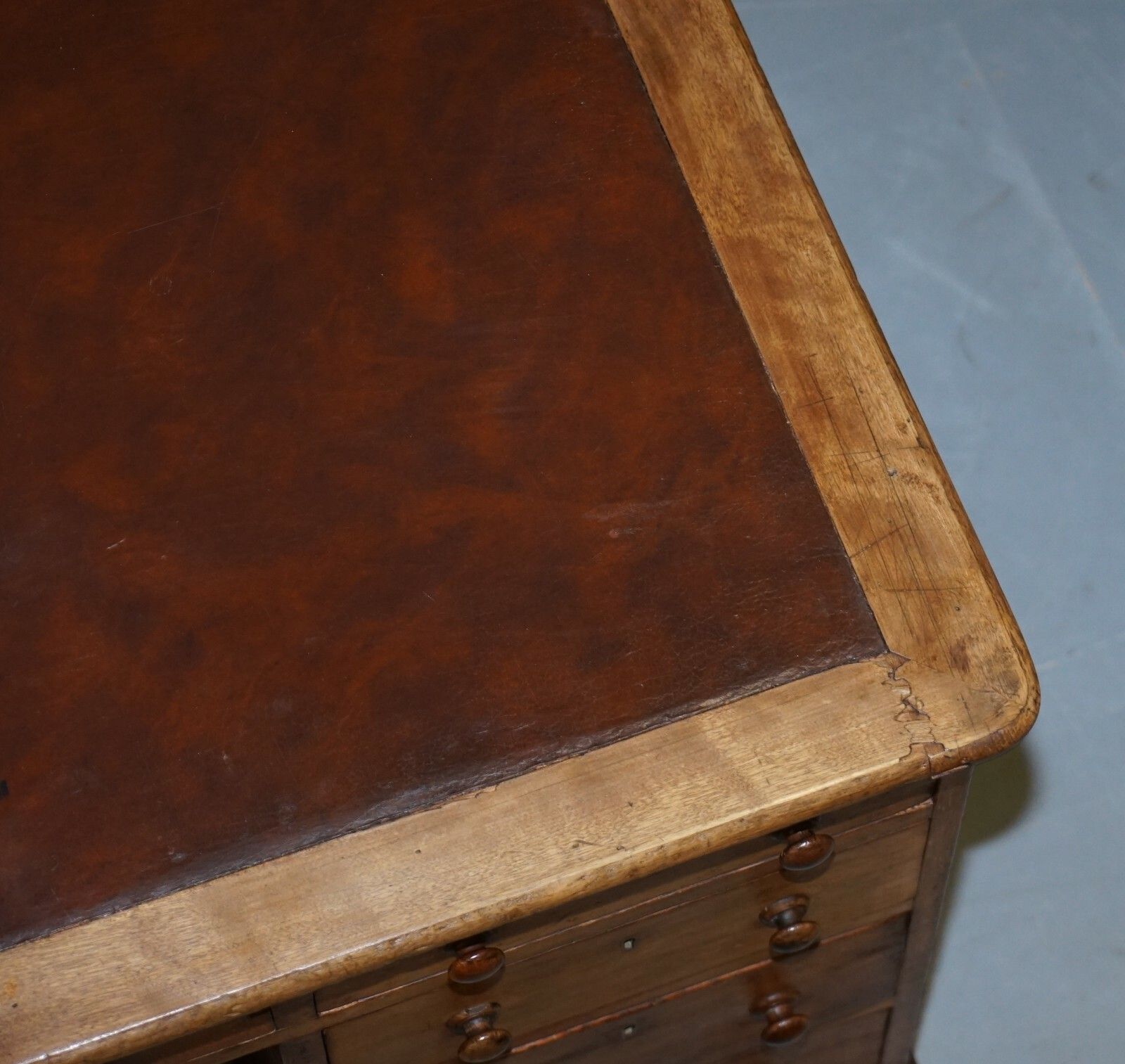 Antique English Victorian Double Sided Oak Twin Pedestal 18 Drawer Kneehole Desk photo vinterior