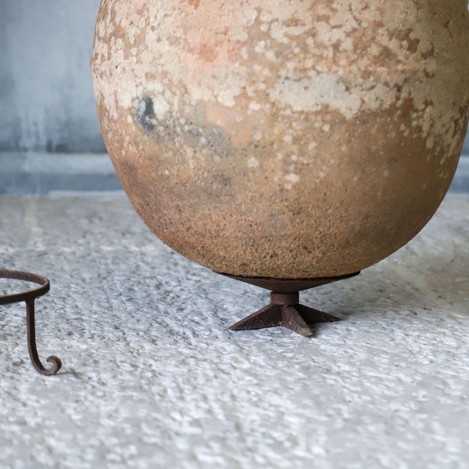 Large 19th Century Antique Rustic Pottery French Terracotta Olive Pot photo vintage