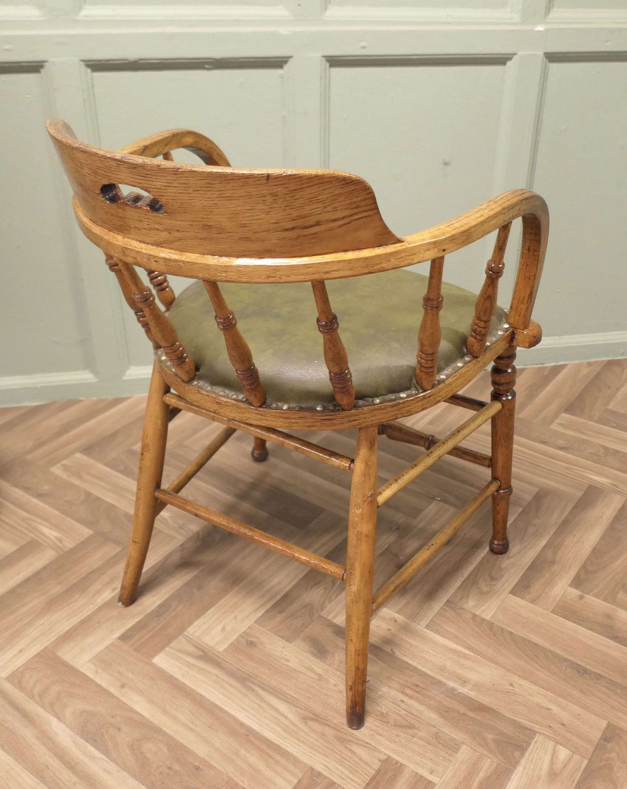 Golden Oak Smokers Bow Office Or Desk Chair photo 594.0