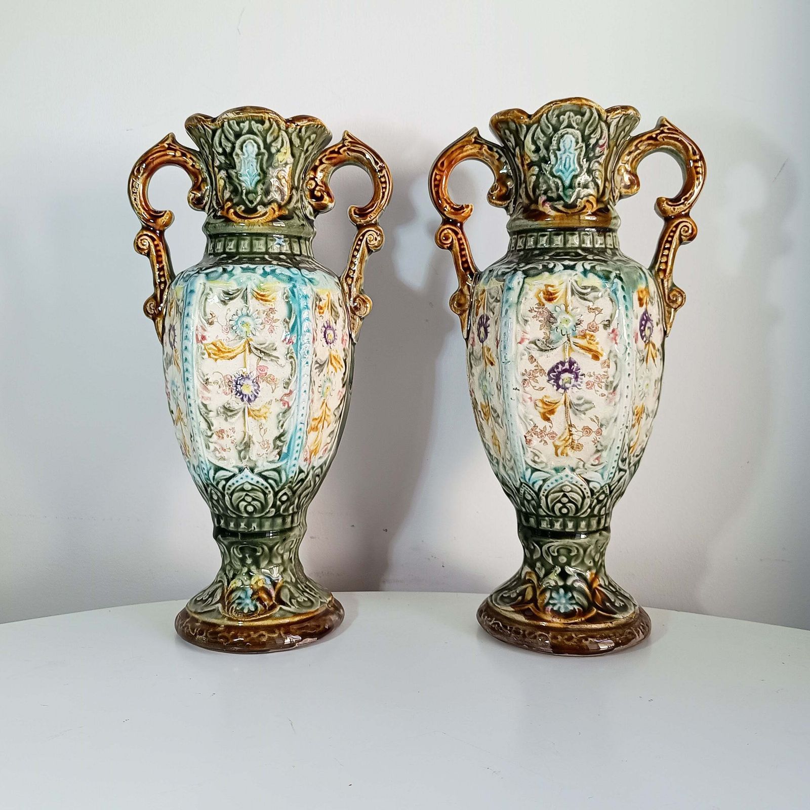 photo buy Art Nouveau Majolica Twin Handled Vases – Edwardian Staffordshire, Pair