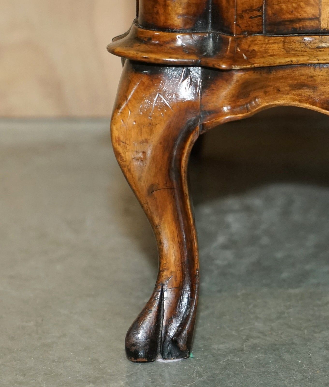 Exquisite Antique Italian Circa 1860 Olive Wood Desk Writing Table Sublime Wood photo vintage