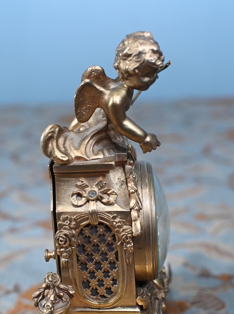English Gilt Mantel Clock Cherub St James London 1880 photo vinterior