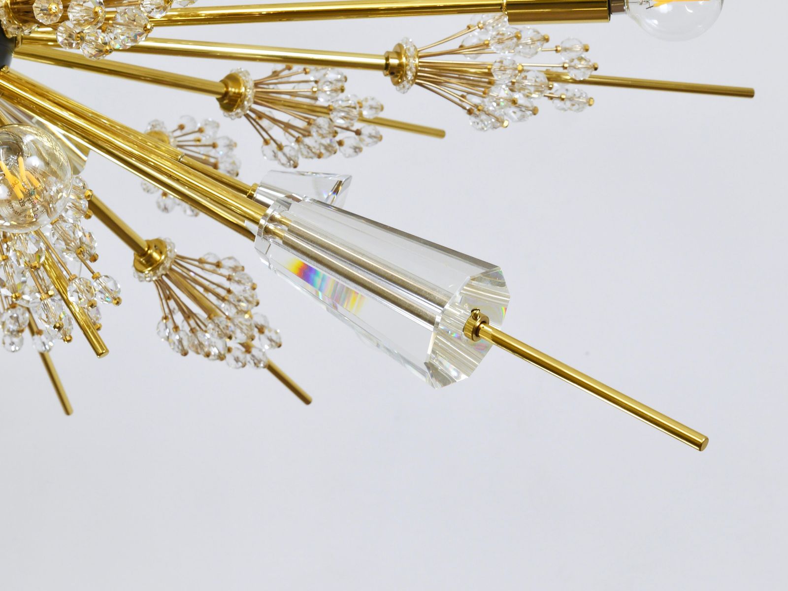 Huge J.L. Lobmeyr Metropolitan Opera Sputnik Crystal Brass Met Chandelier Vienna photo vinterior