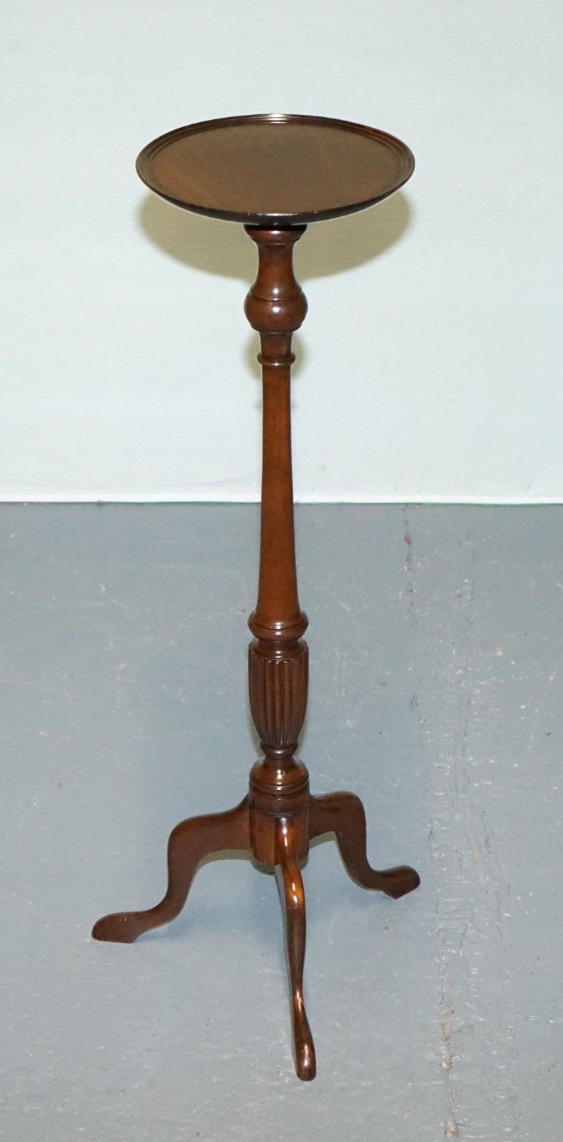 Antique Hardwood Tripod Pedestal Plant Table Stand Hand Turned Column photo furniture