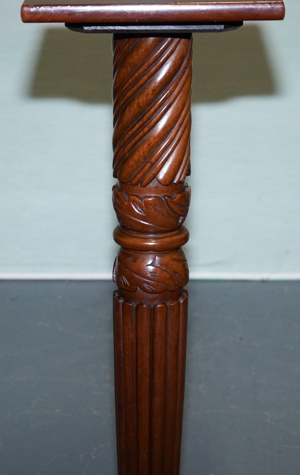 Vintage Carved Hardwood Barley Twist Pedestal Stand Display Plant Stand photo 650.0