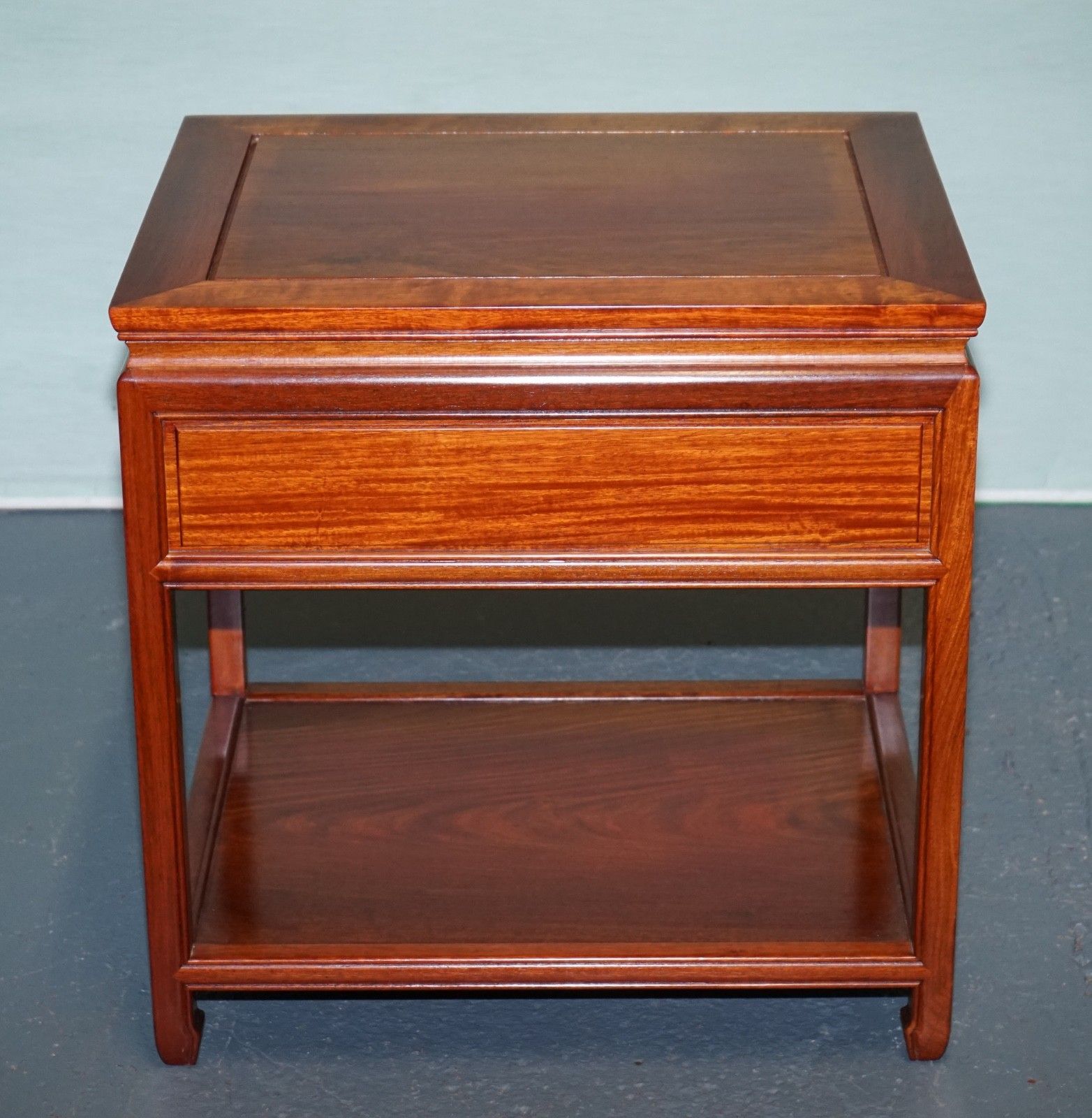 550.0 Vintage Oriental Chinese Mid Century Side Table With Drawer And Shelf photo