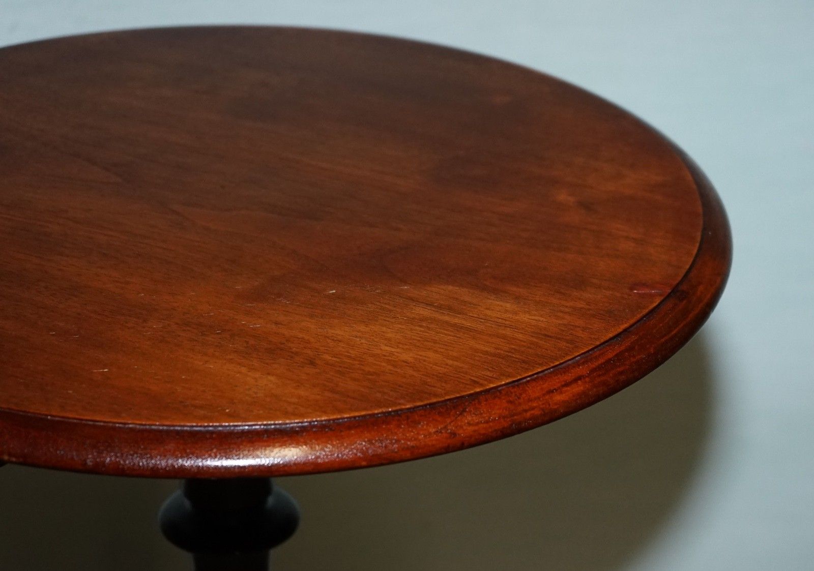 Antique Victorian Tripod Side Table Round Wine Table With Cabriole Legs photo Furniture