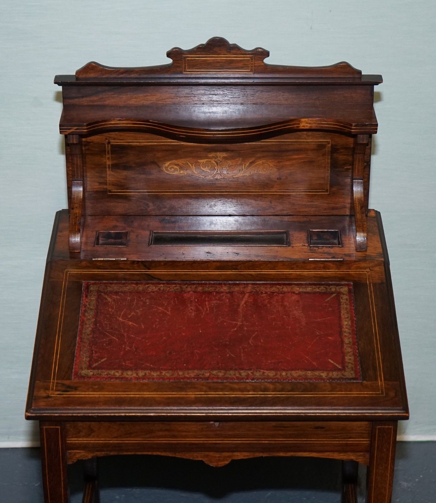 Victorian Ladies Writing Davenport Desk With Inlay & Leather Writing Surface photo vinterior