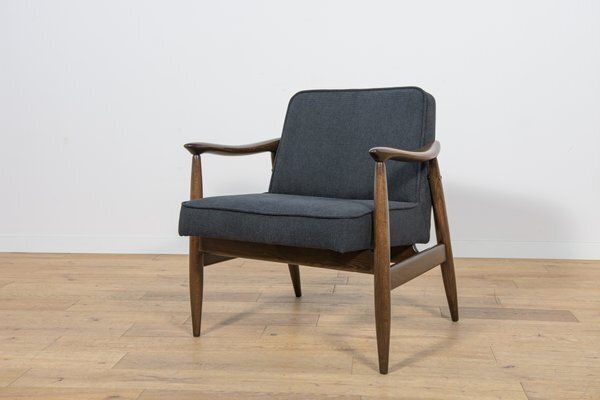 1393.0 Mid Century Modern Gfm 87 Armchairs By Juliusz Kedziorek For Gościcińskie Furniture, Poland, 1960s, Set Of 2 photo