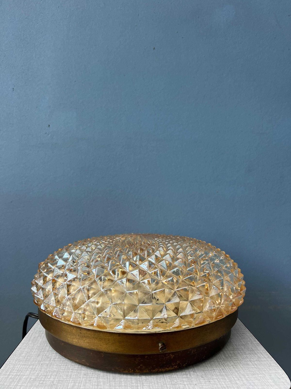 photo furniture Mid Century Crystal Glass Flush Mount Ceiling Lamp
