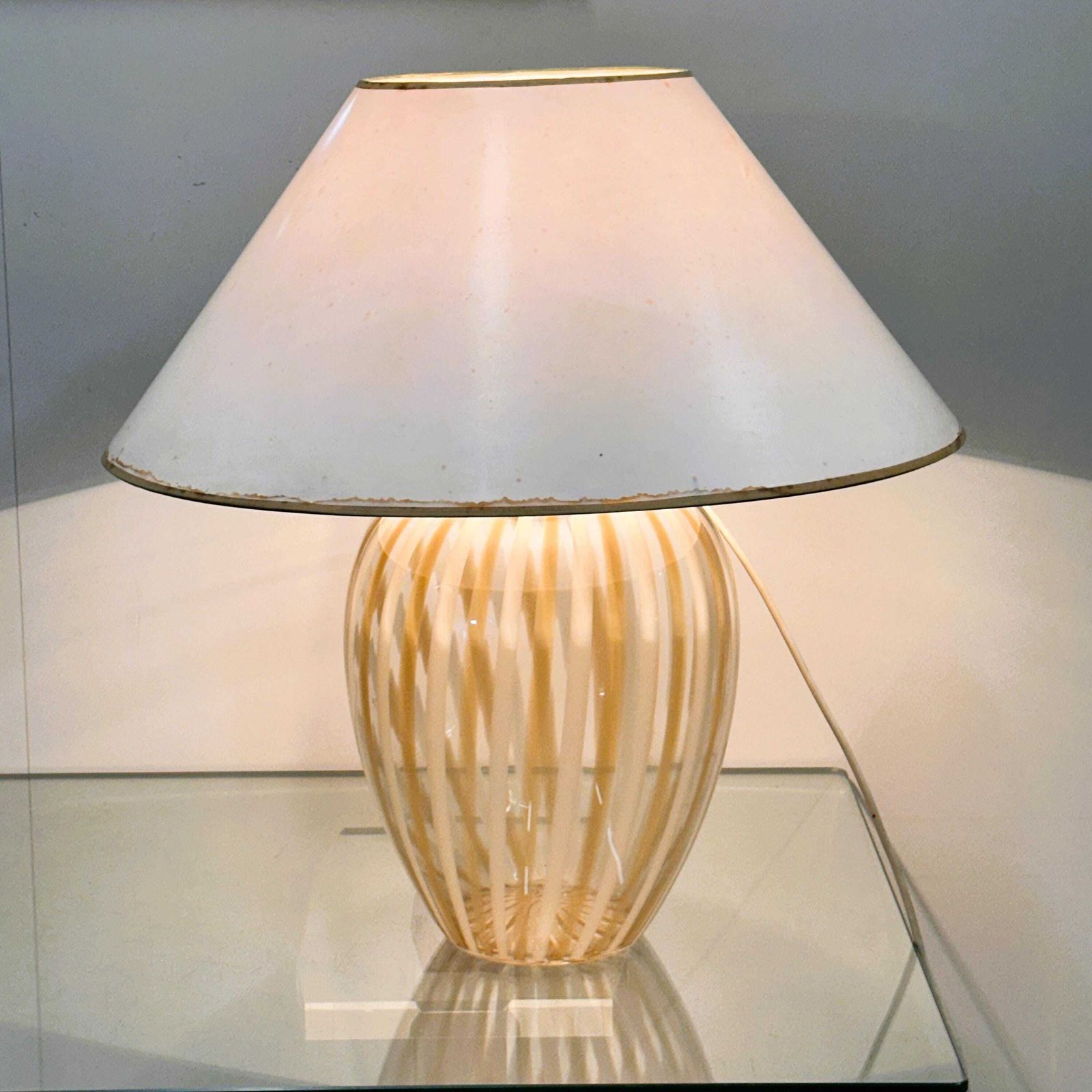 Elegant Vintage Murano Table Lamp With Swirled Gold & White Stripes, Italy 1980s.