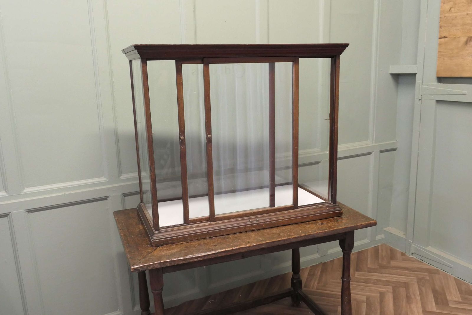 Edwardian Cadbury’s Counter Top Sweet Shop Display Cabinet photo 1500.0