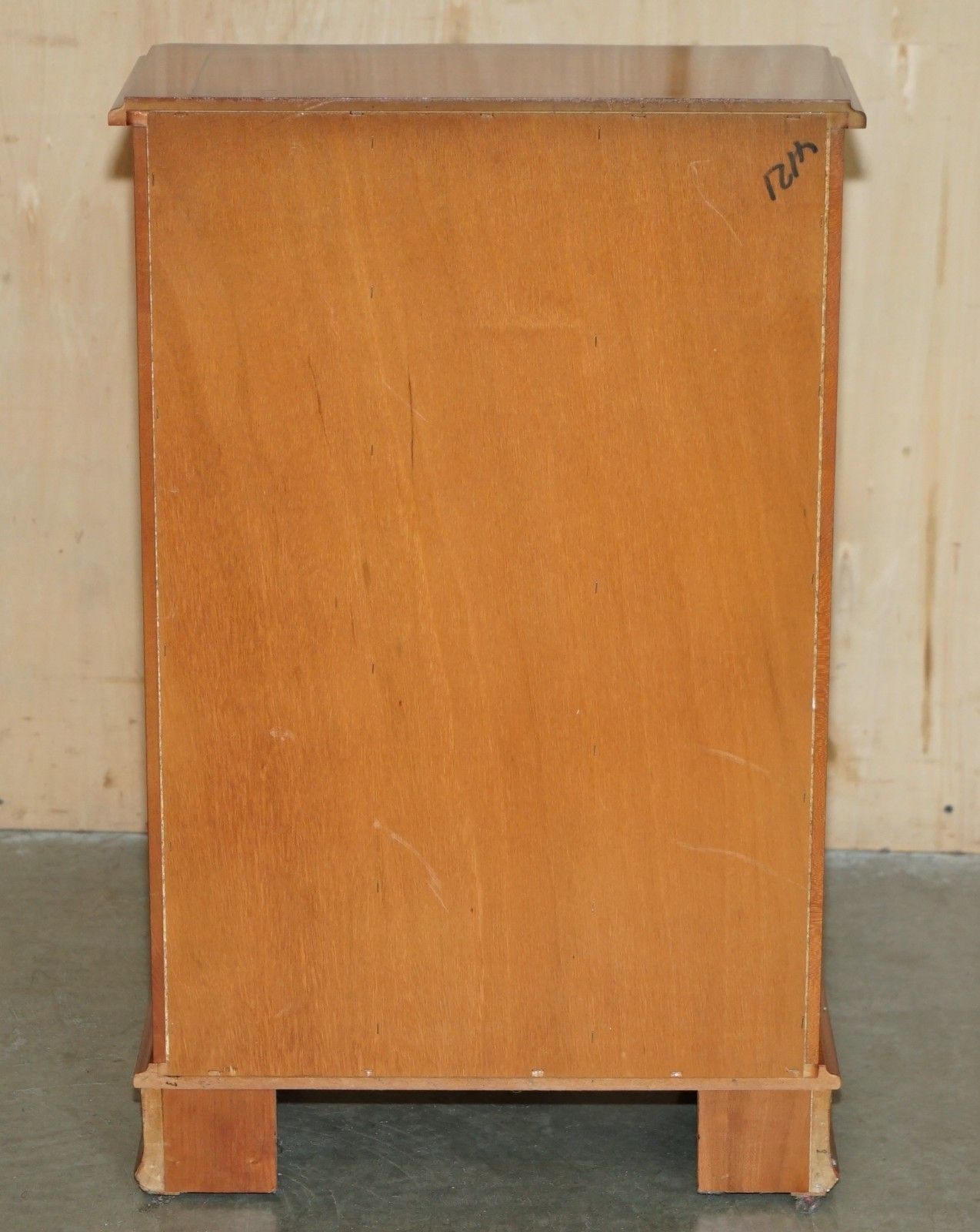 photo for sale Lovely Vintage Burr Yew Wood Cd Or Dvd 120 Piece Holding Side Cabinet Tower