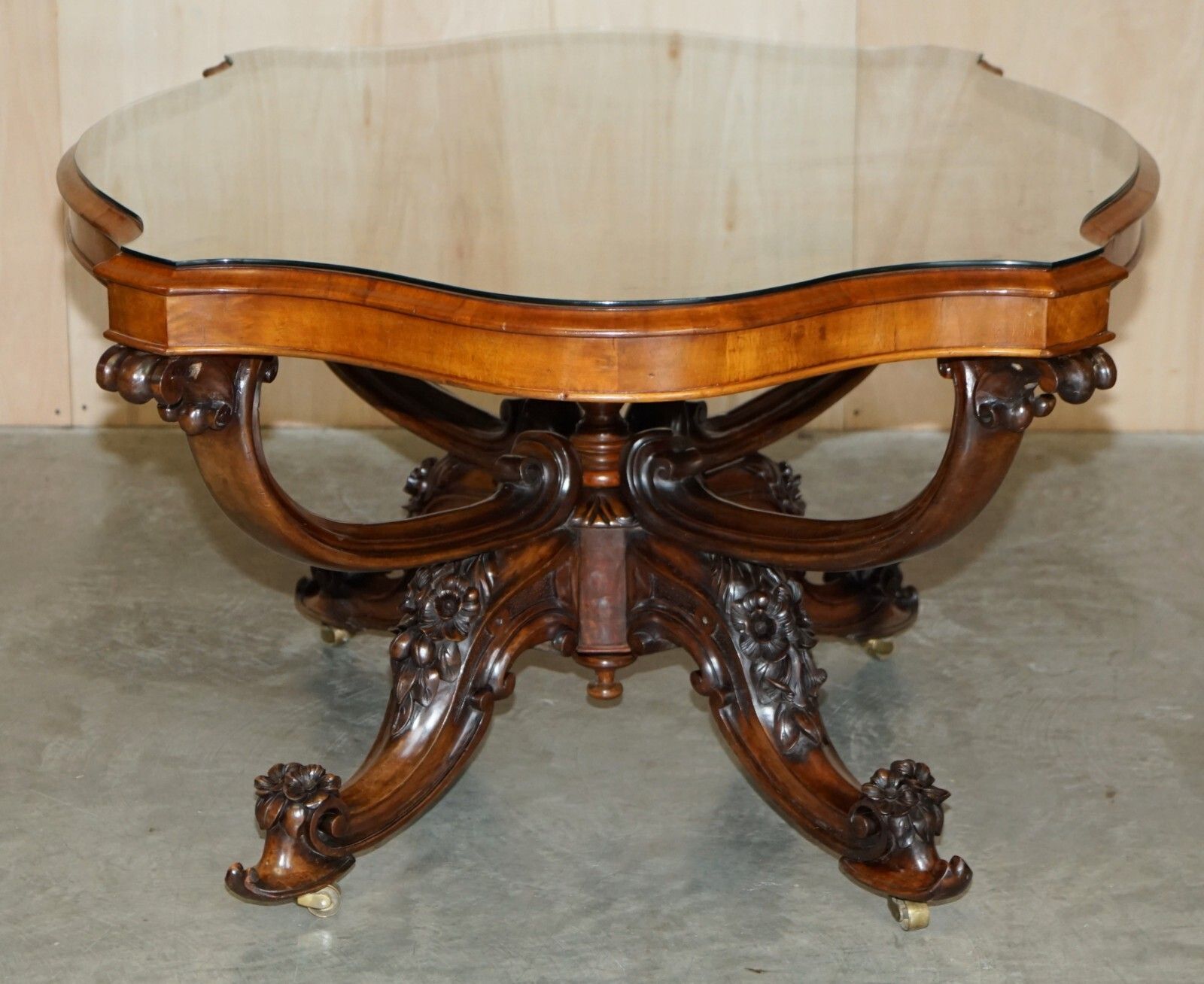 3750.0 Very Fine Circa 1860 Antique Victorian Ornately Carved Centre Burr Walnut Table photo
