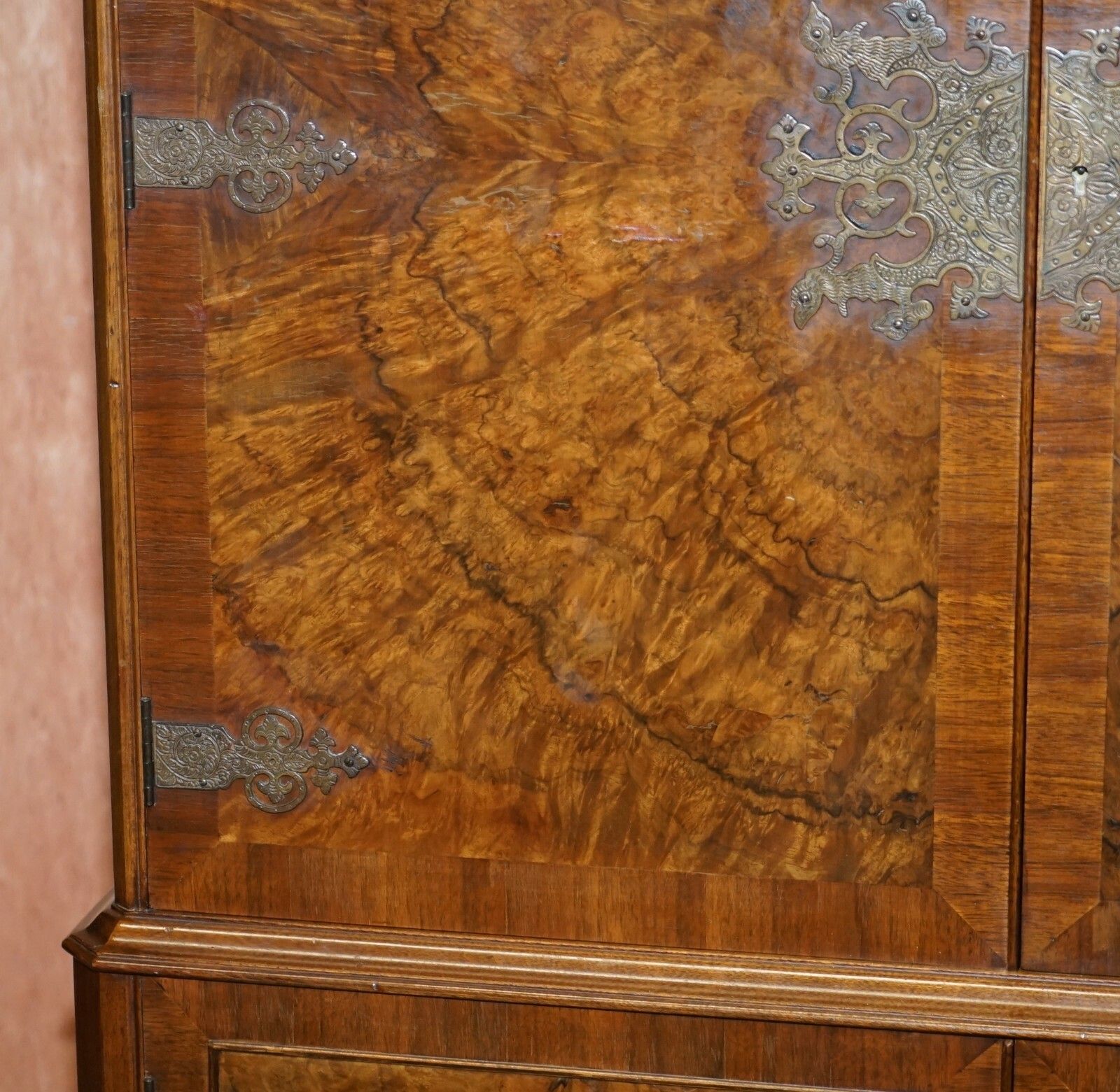 Sublime Art Deco Drinks Cabinet With Exquisite Burr Walnut Panels Cabriole Legs photo Furniture