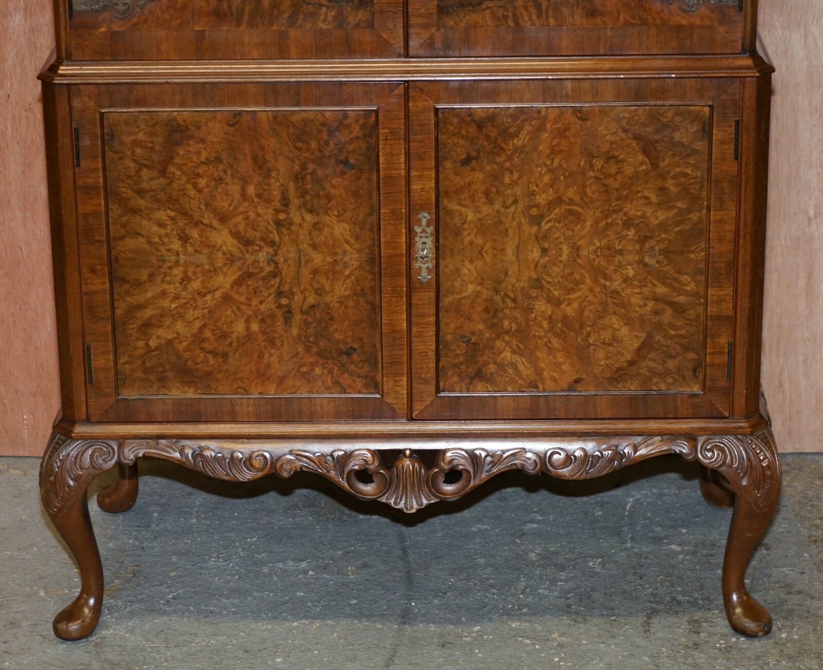 Sublime Art Deco Drinks Cabinet With Exquisite Burr Walnut Panels Cabriole Legs photo vintage