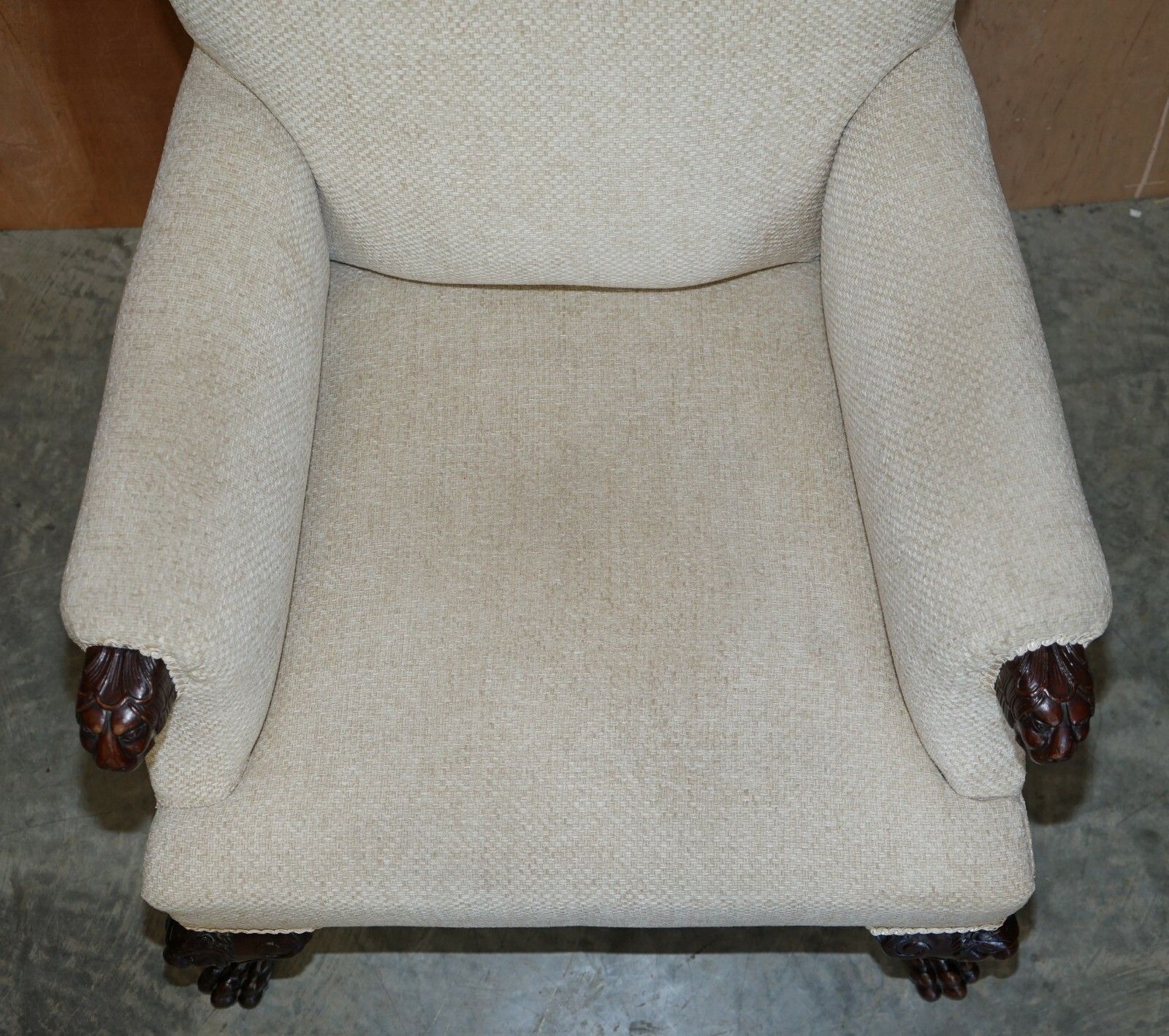 Lovely Antique Ornately Hand Carved Lion's Hairy Paw Leg Club Library Armchair photo Furniture