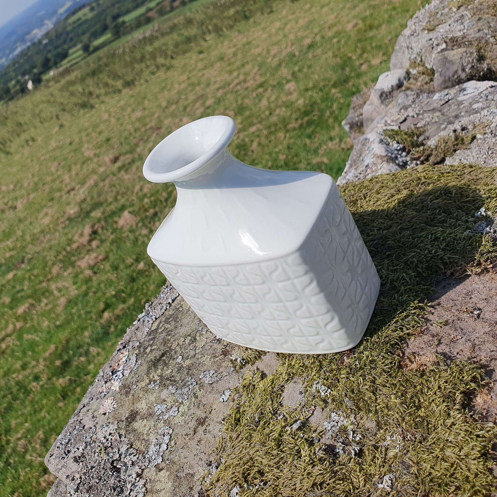 Gunnar Nylund For Rorstrand, Sweden. A White Ceramic Vase From The "Domino" Range. 1960s photo Home Decor