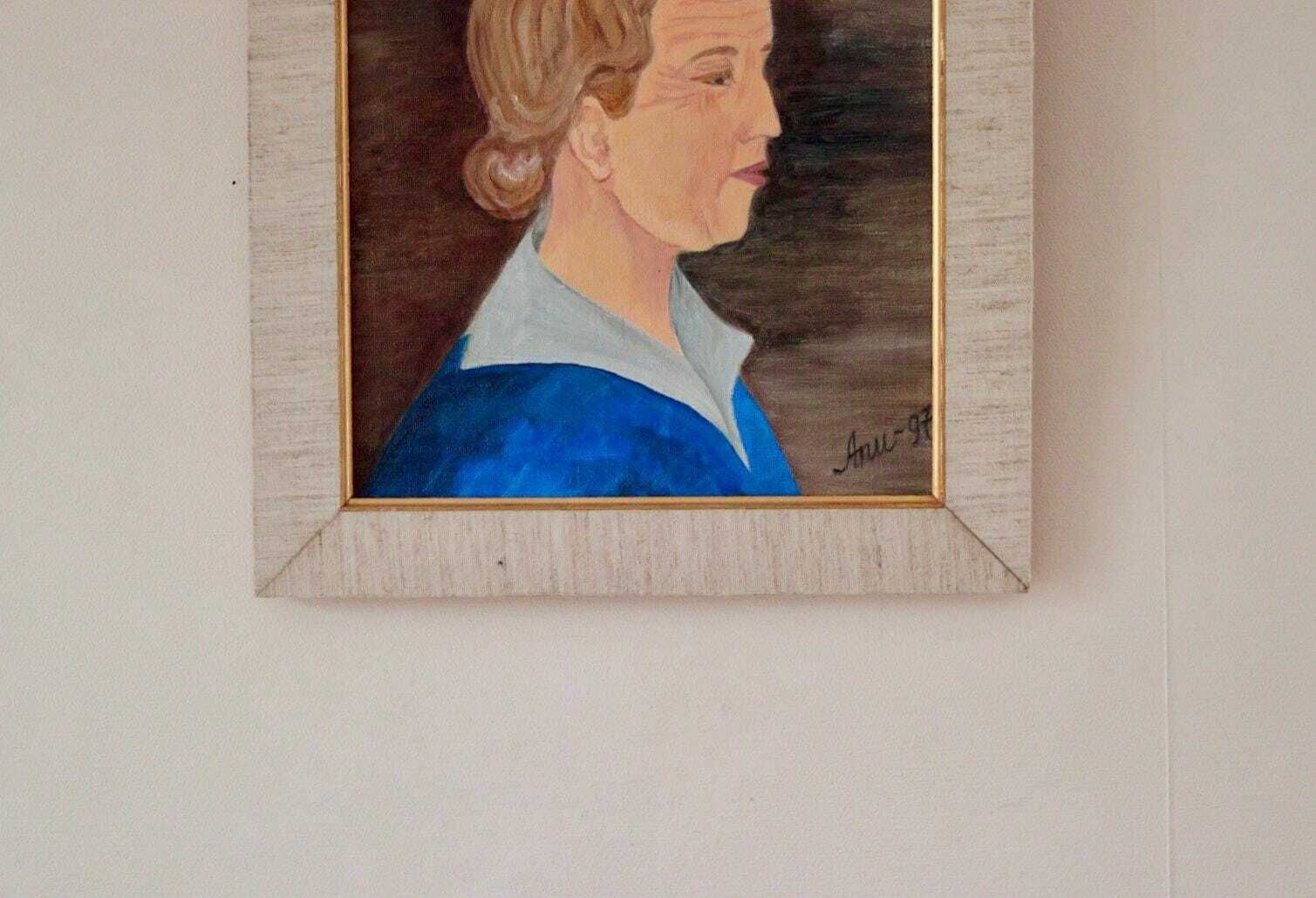 photo furniture Original Vintage Oil On Canvas – "Portrait Of A Woman" Anu 97 – Framed, 42.5 X 35 Cm (16.7" X 13.8")