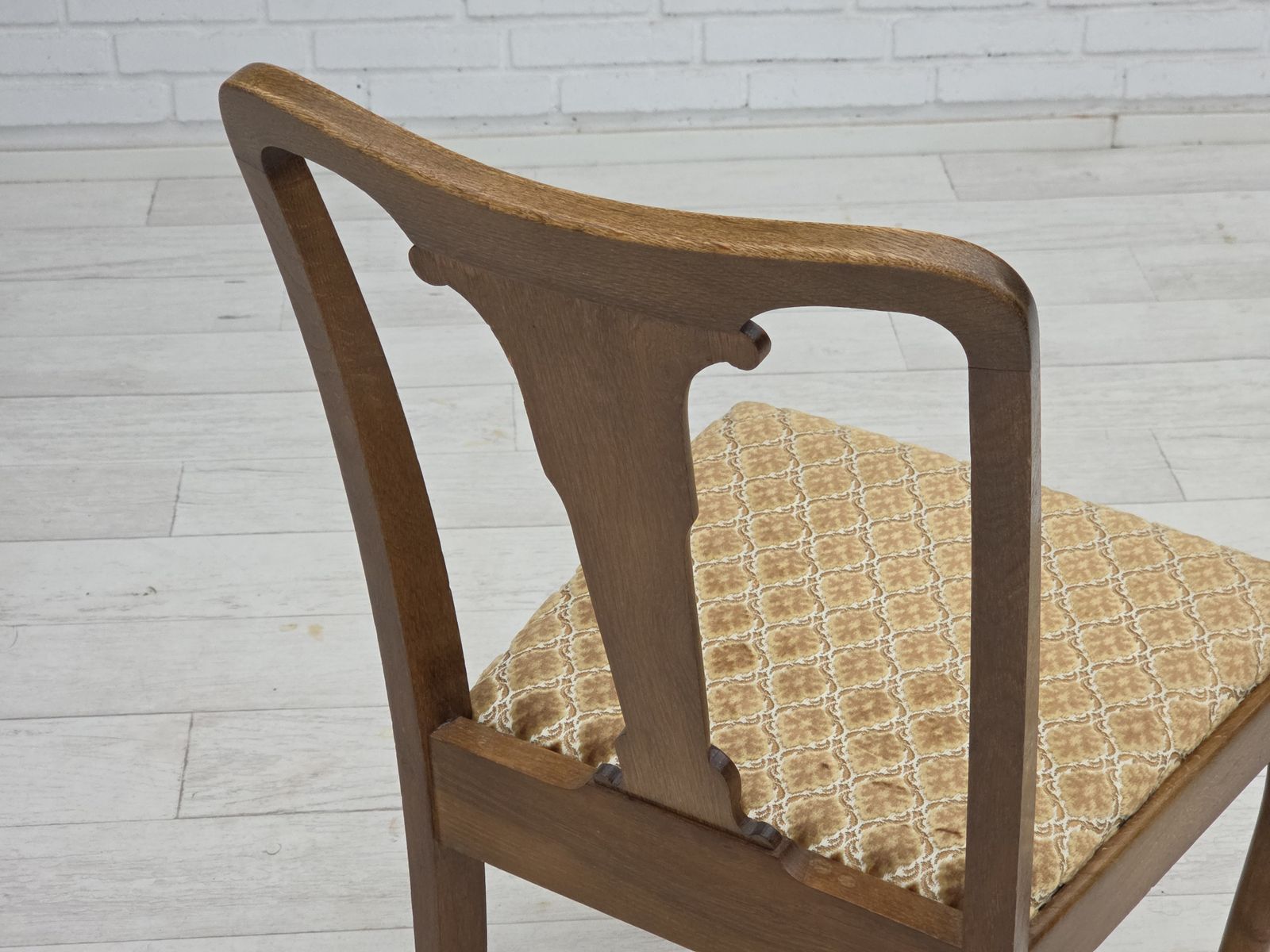photo for sale 1930s, Set Of 6 Danish Vintage Chairs, Furniture Velour, Oak Wood, Reupholstered.
