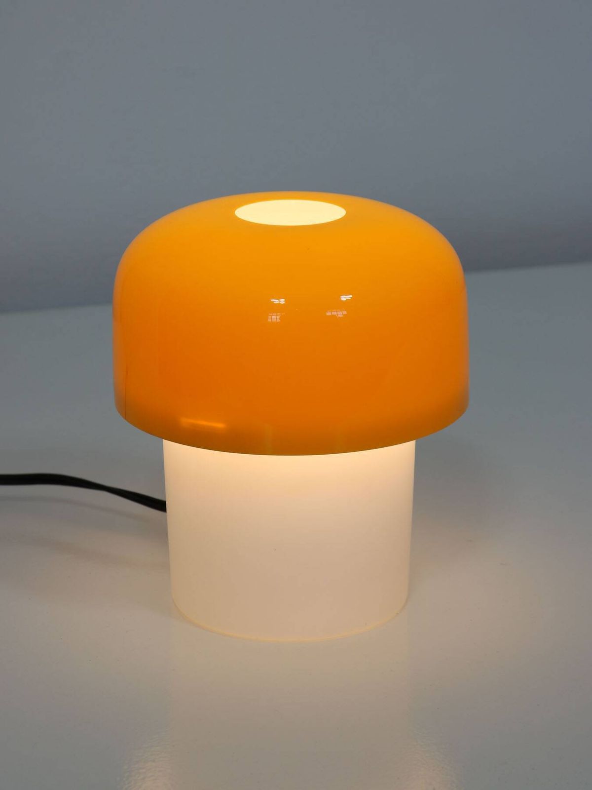 Lighting Rare Yellow Mushroom Table Lamp By Luigi Massoni For Guzzini, 1970s photo
