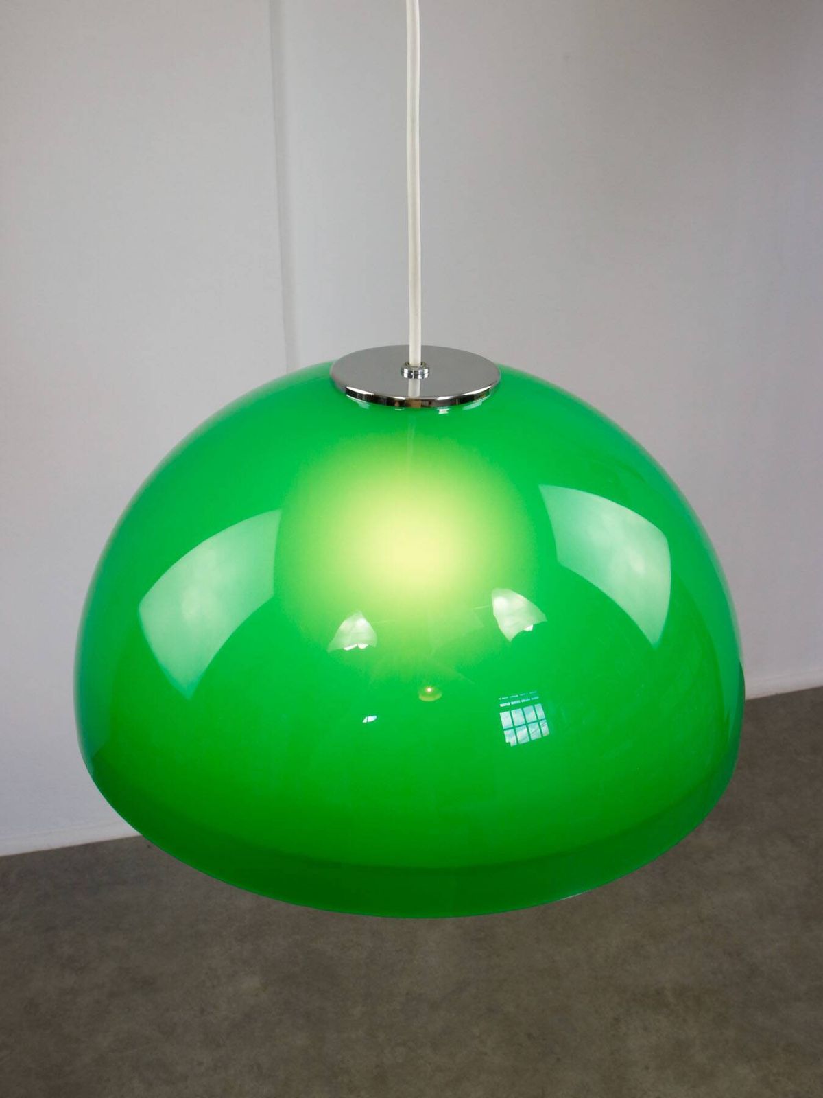 photo vinterior Italian Space Age Pendant In Brass And Acrylic Glass, 1970s
