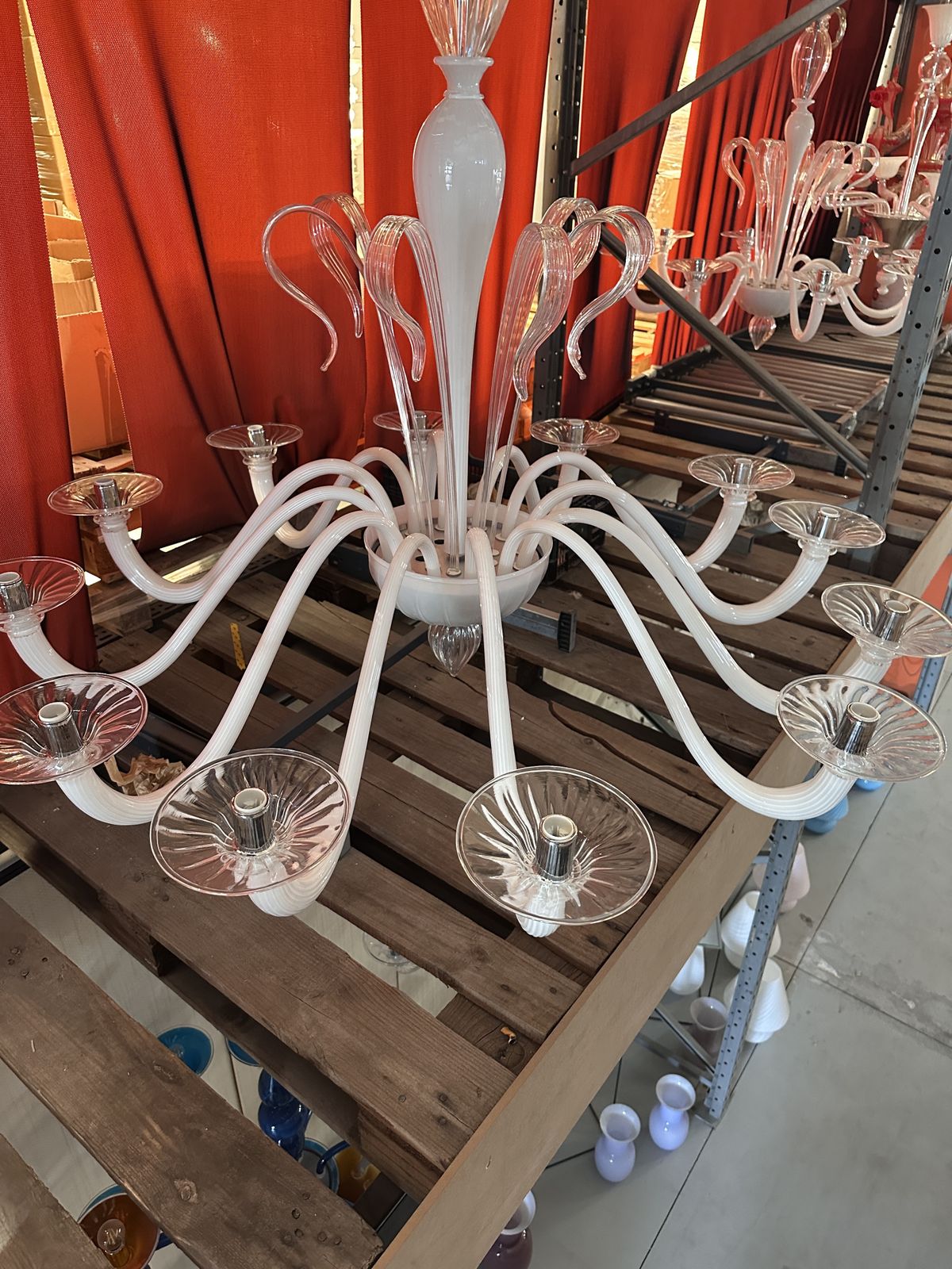 Contemporary White With Transparent Leaves Murano Glass Chandelier photo 8874.0
