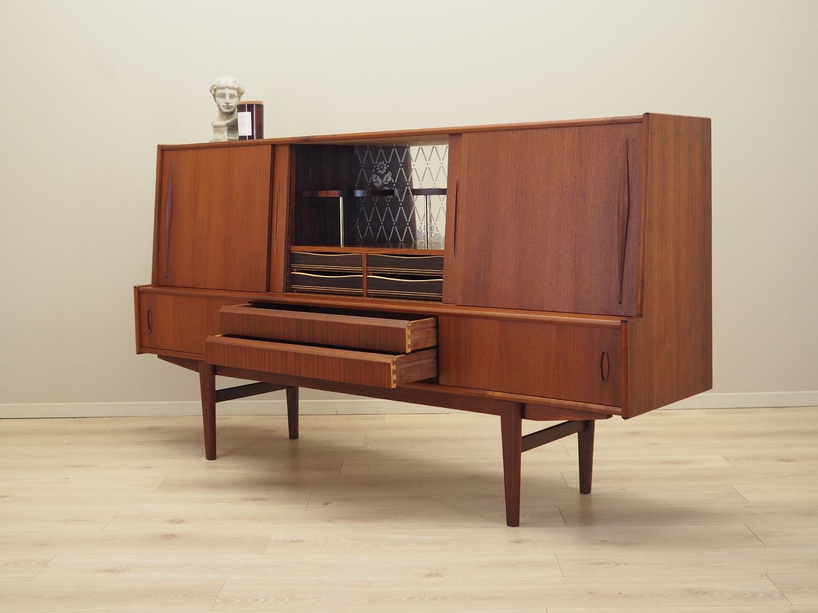 Teak Highboard, Danish Design, 1970s, Production: Denmark photo 2289.0