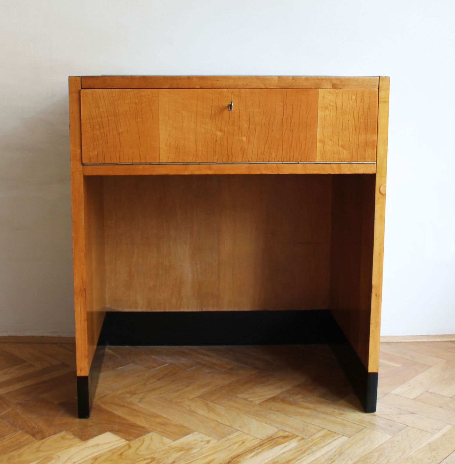 1950s Modernist Dressing Table photo vinterior