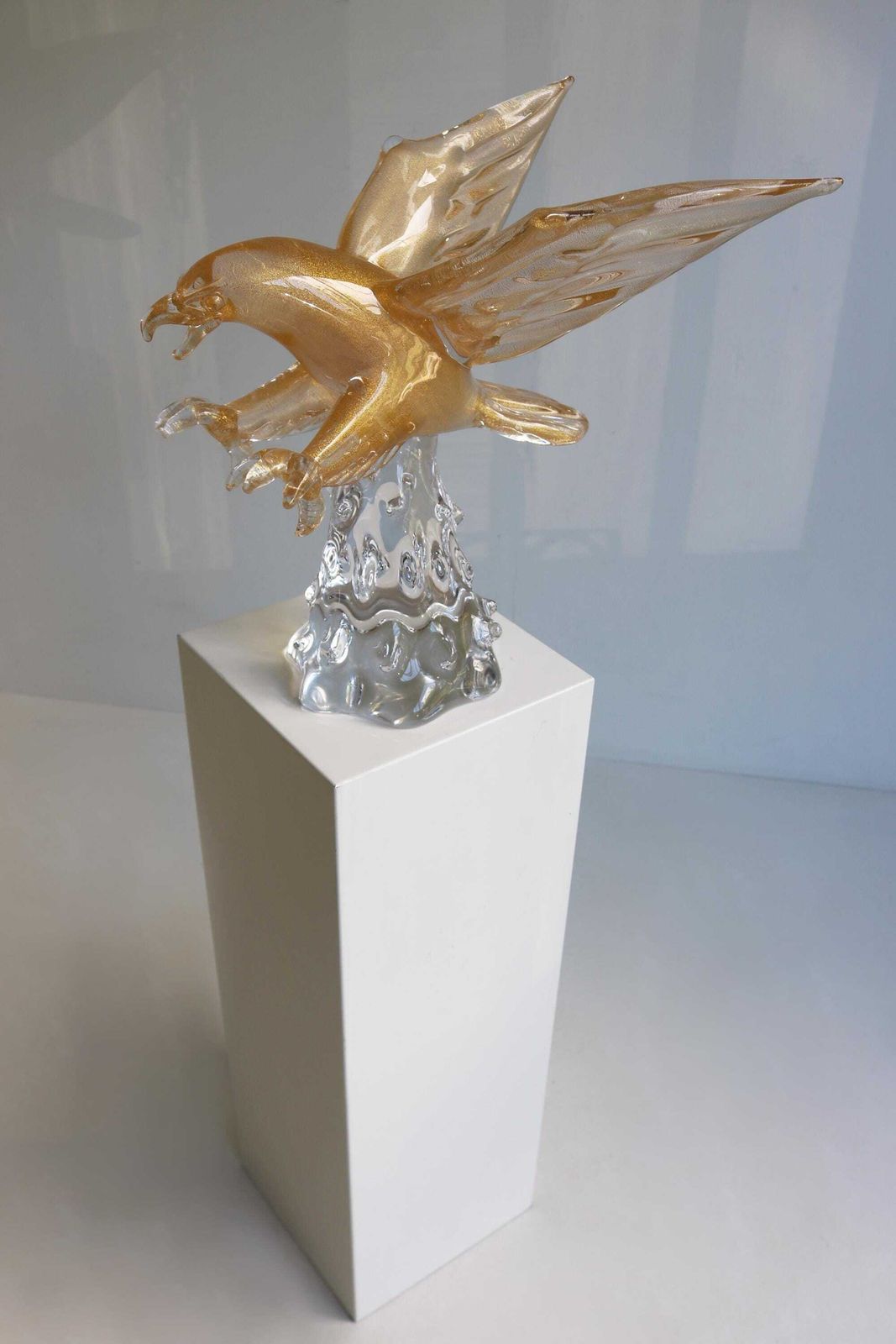 Gesigneerd Murano Glazen Adelaarssculptuur Van Arnaldo Zanella – Handgeblazen Kristal Met Goud, Mid Century Italiaanse Kunst photo Kunst