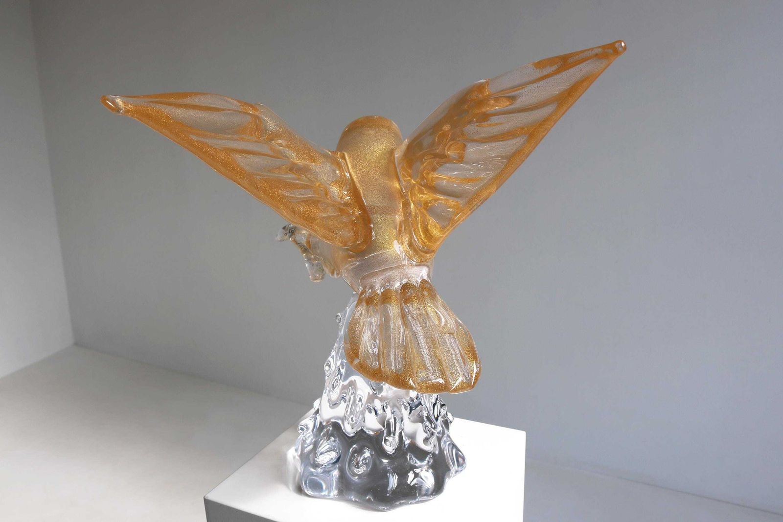 Gesigneerd Murano Glazen Adelaarssculptuur Van Arnaldo Zanella – Handgeblazen Kristal Met Goud, Mid Century Italiaanse Kunst photo buy