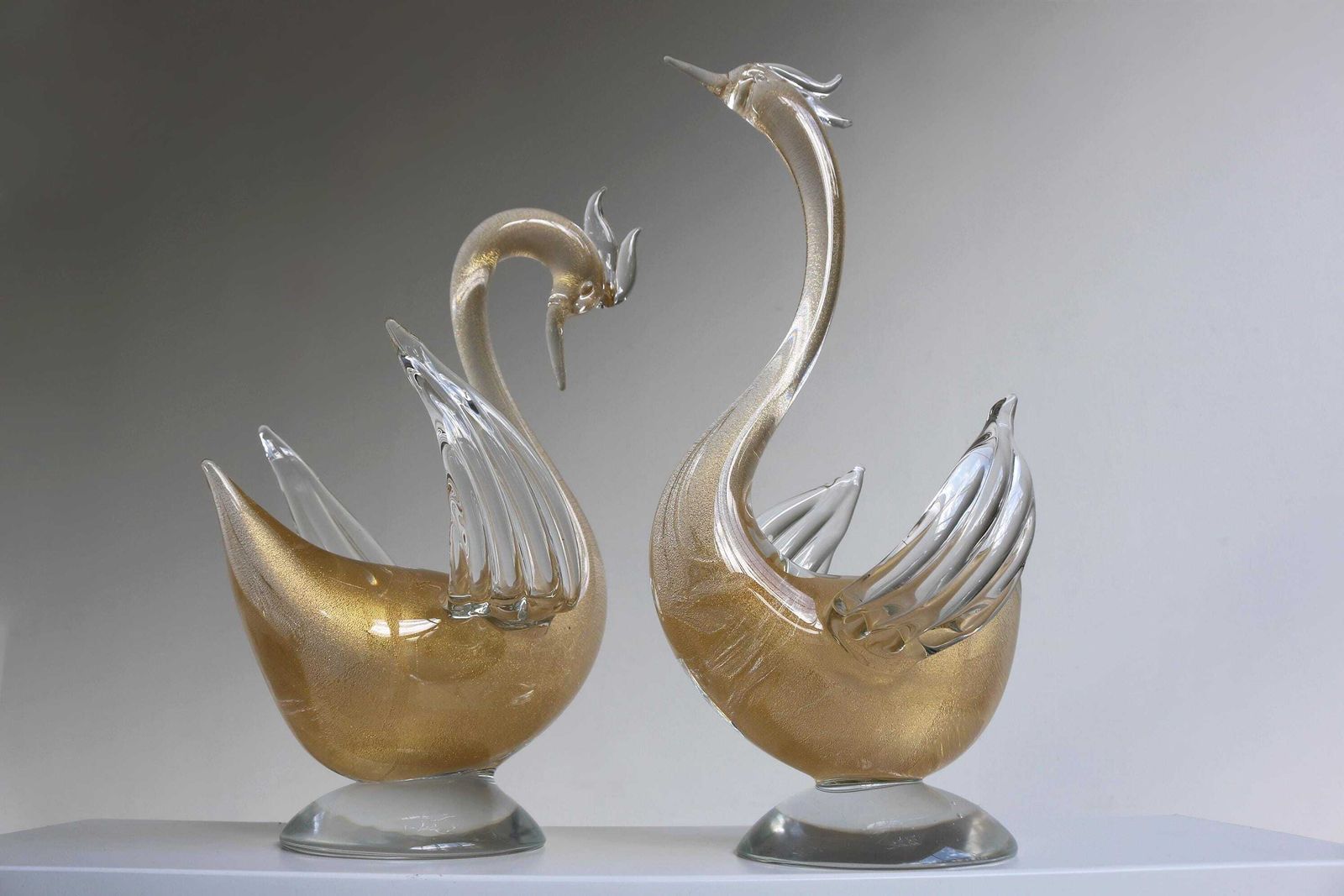 Signed Murano Crystal Glass Swan Sculptures With Gold Leaf By Gambaro E Poggi Vintage Mid Century Italian Art Glass