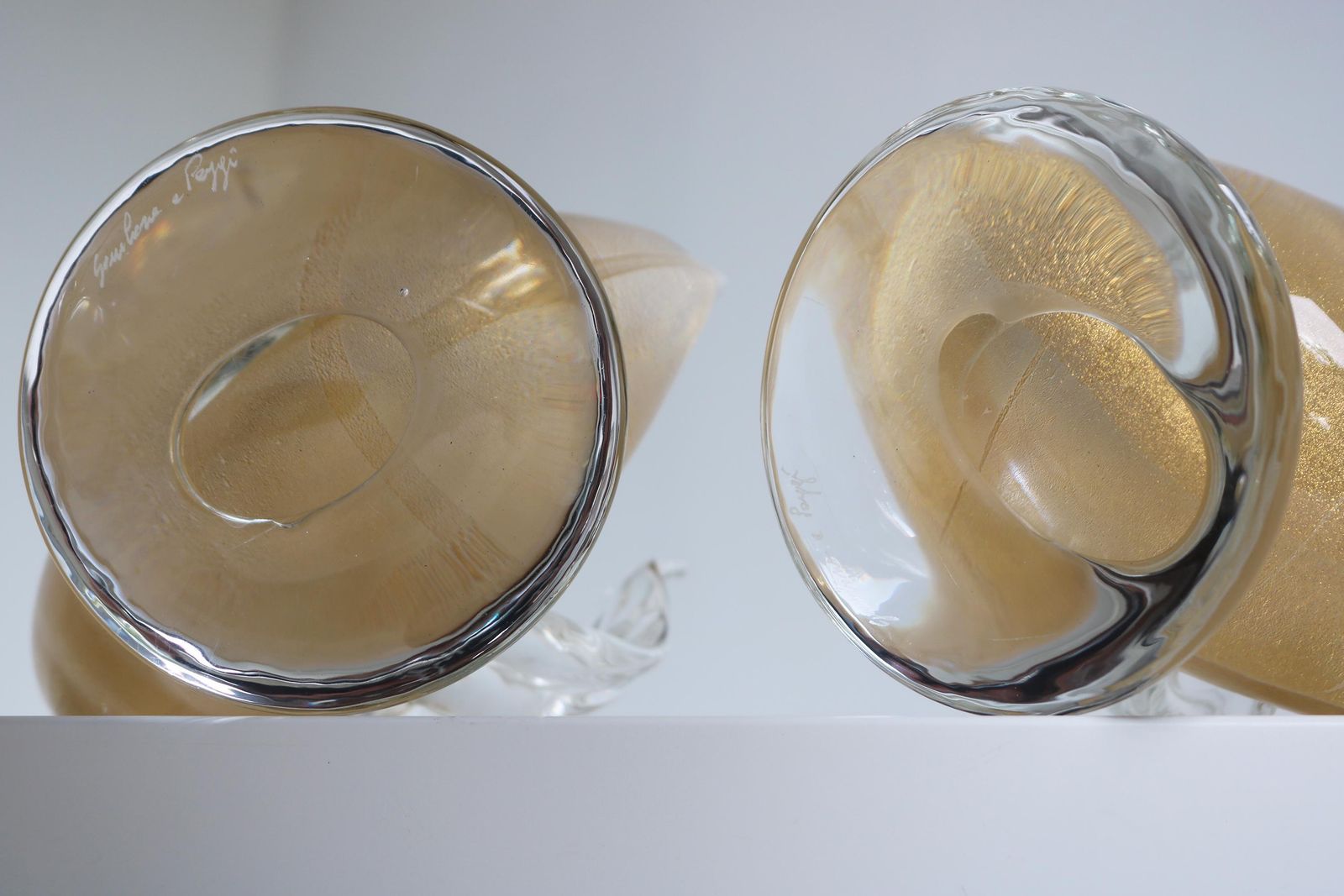 Signed Murano Crystal Glass Swan Sculptures With Gold Leaf By Gambaro E Poggi Vintage Mid Century Italian Art Glass photo vintage