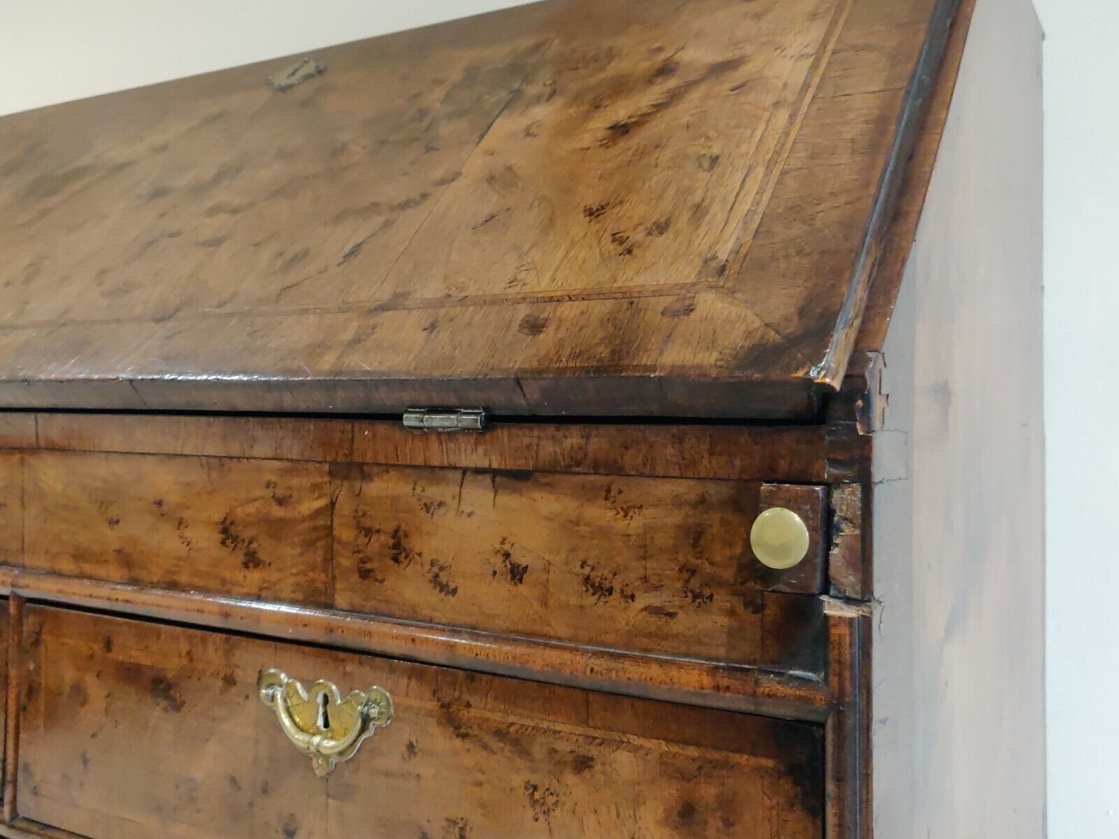 photo furniture George I Writing Bureau Desk Walnut Featherband Antique 1700s Delivery Available