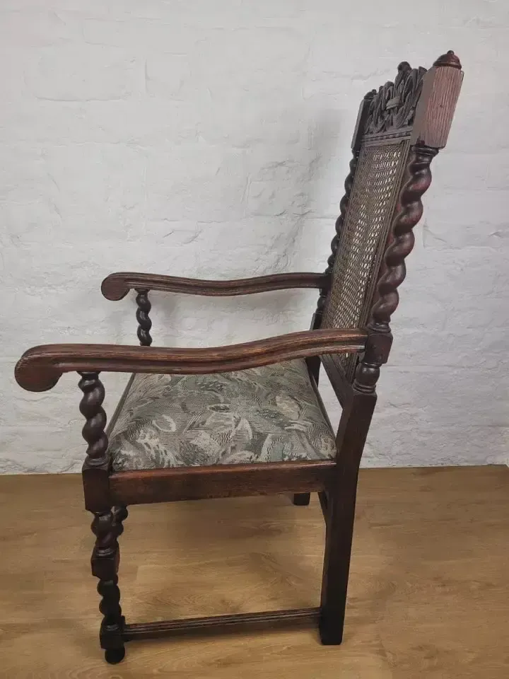 photo vinterior Victorian Barley Twist Armchair Carved Oak Antique Upholstered