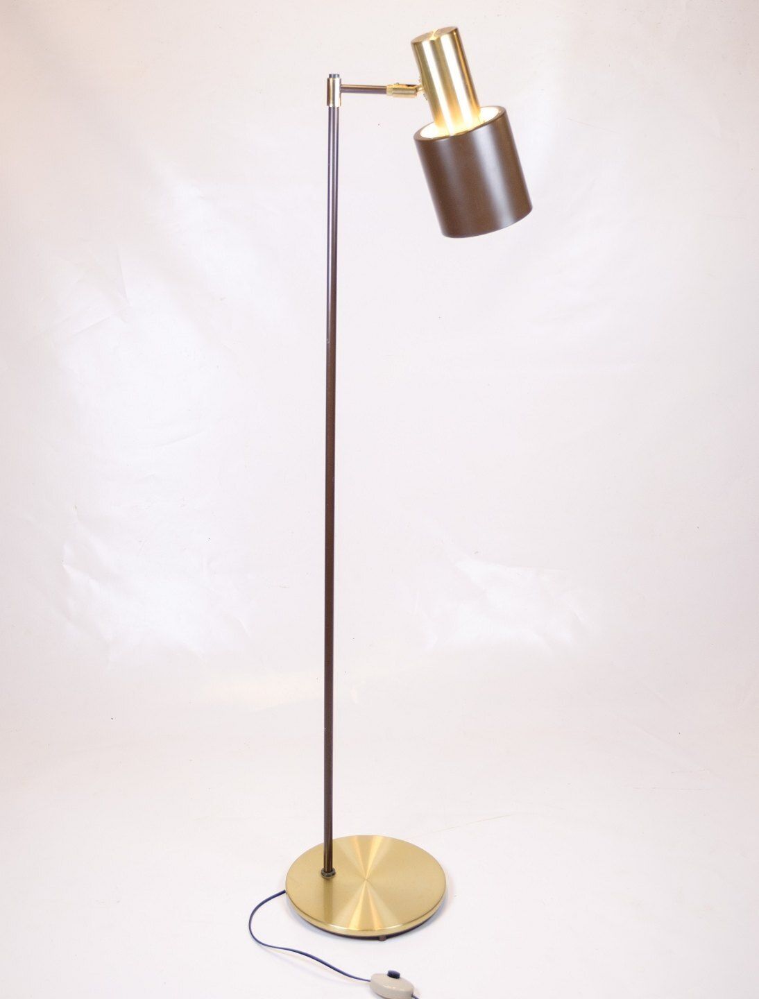photo furniture Floor Lamp   Model Studio   Brown Lacquered Metal & Brass   Jo Hammerborg   Fog & Morup   1970s