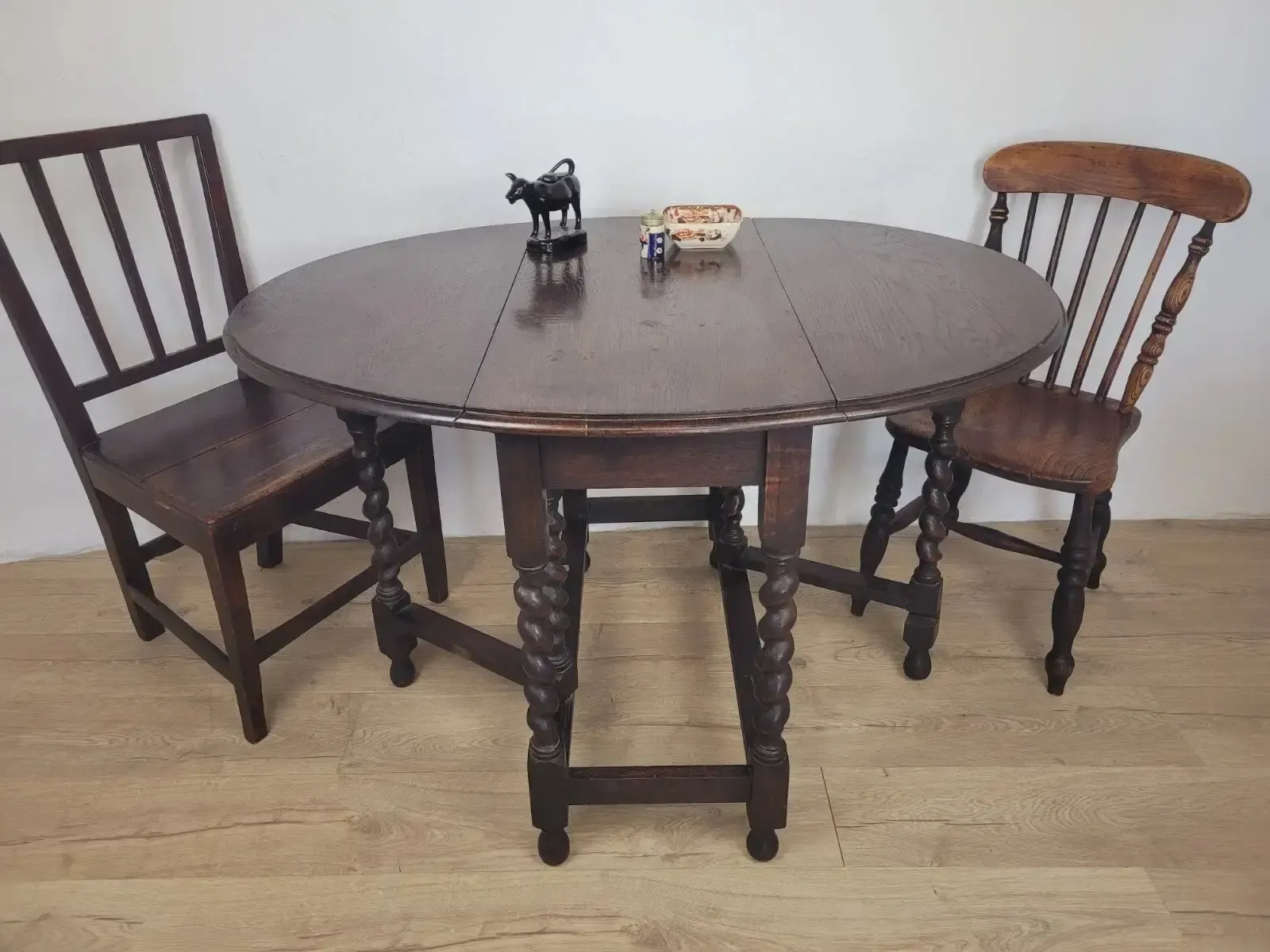 Vintage Drop Leaf Table Gateleg Barley Twist Oak 1930's